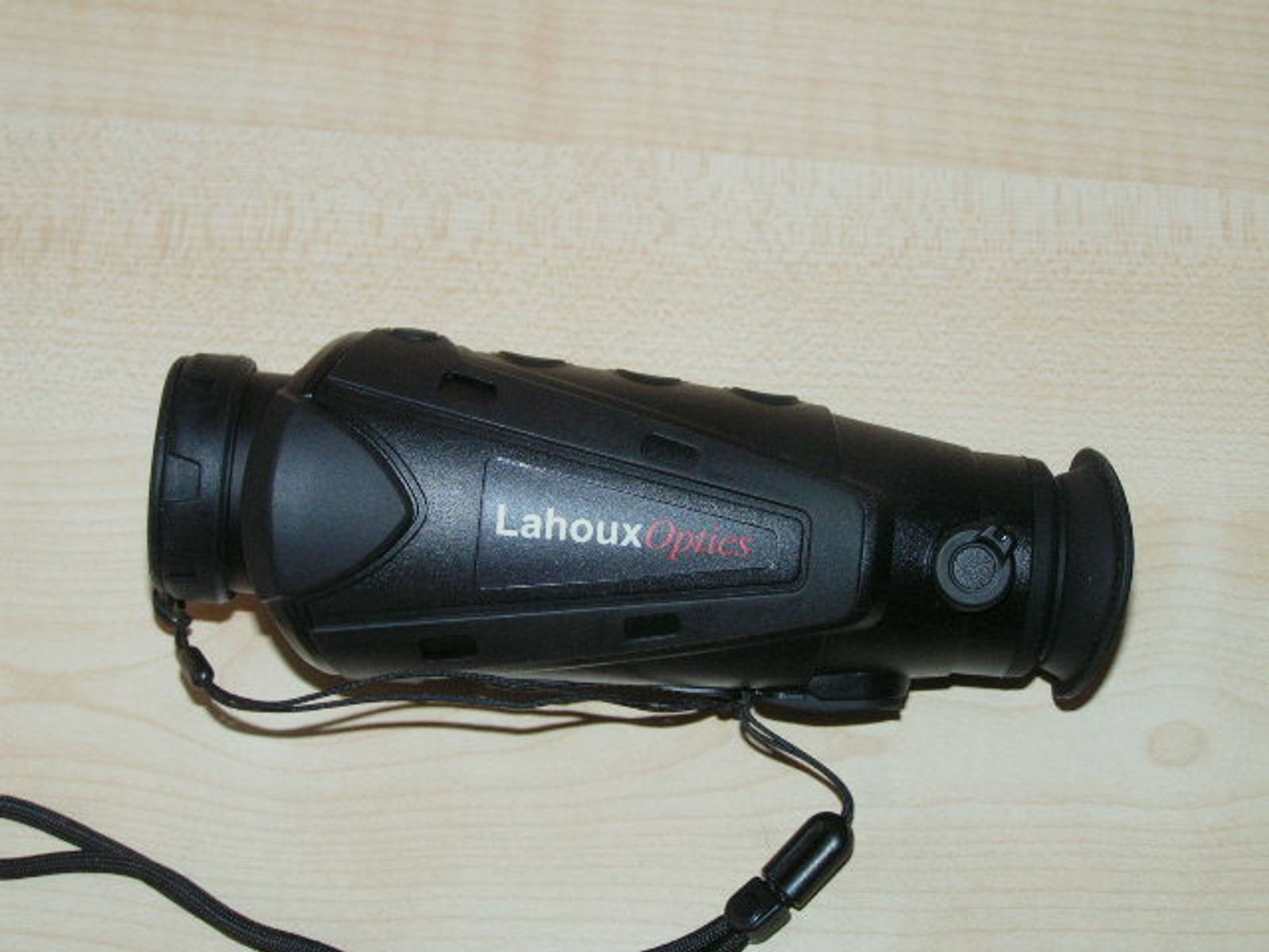 Lahoux Optics	 Spotter Pro V