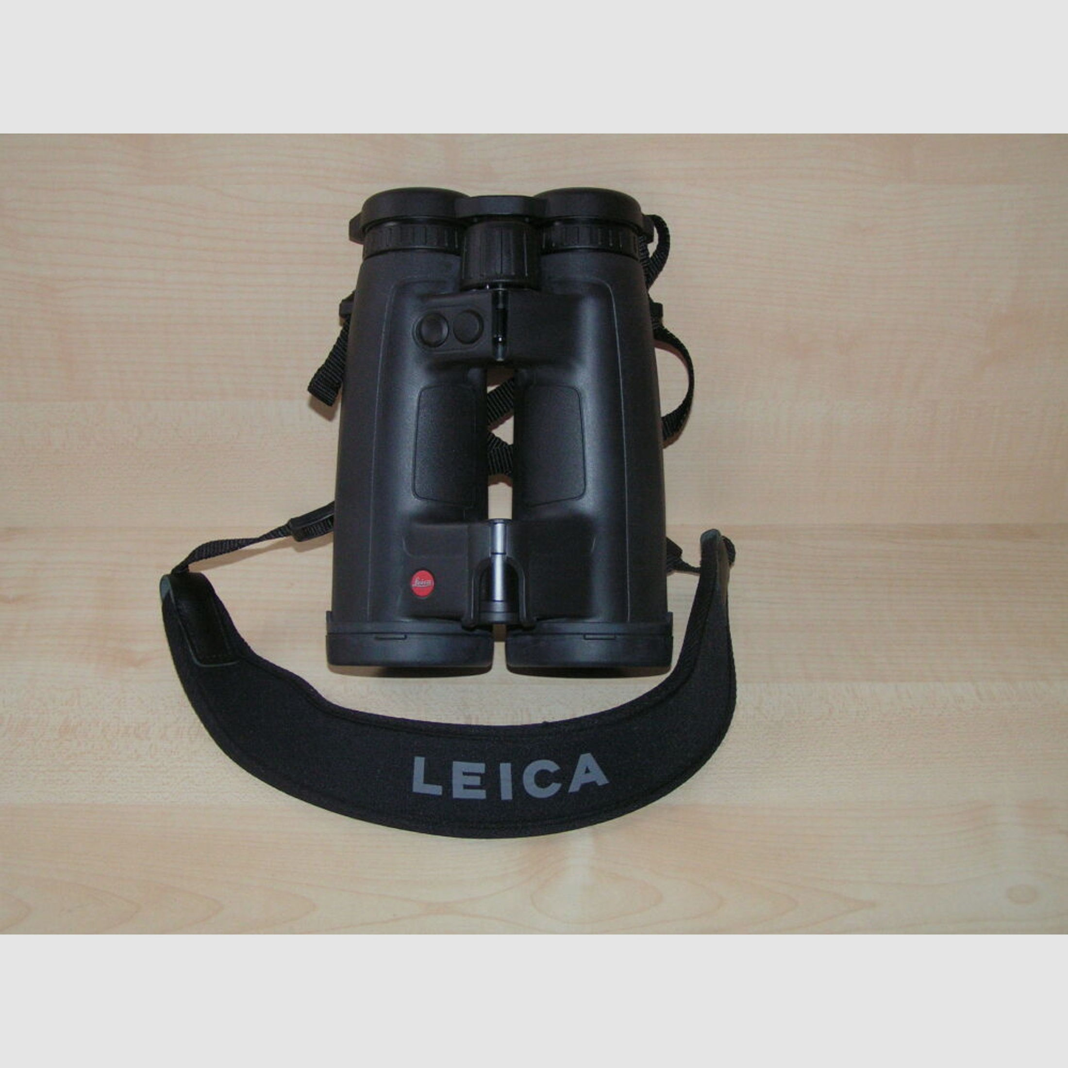 Leica	 Geovid 8 x 56 HD-R 2700