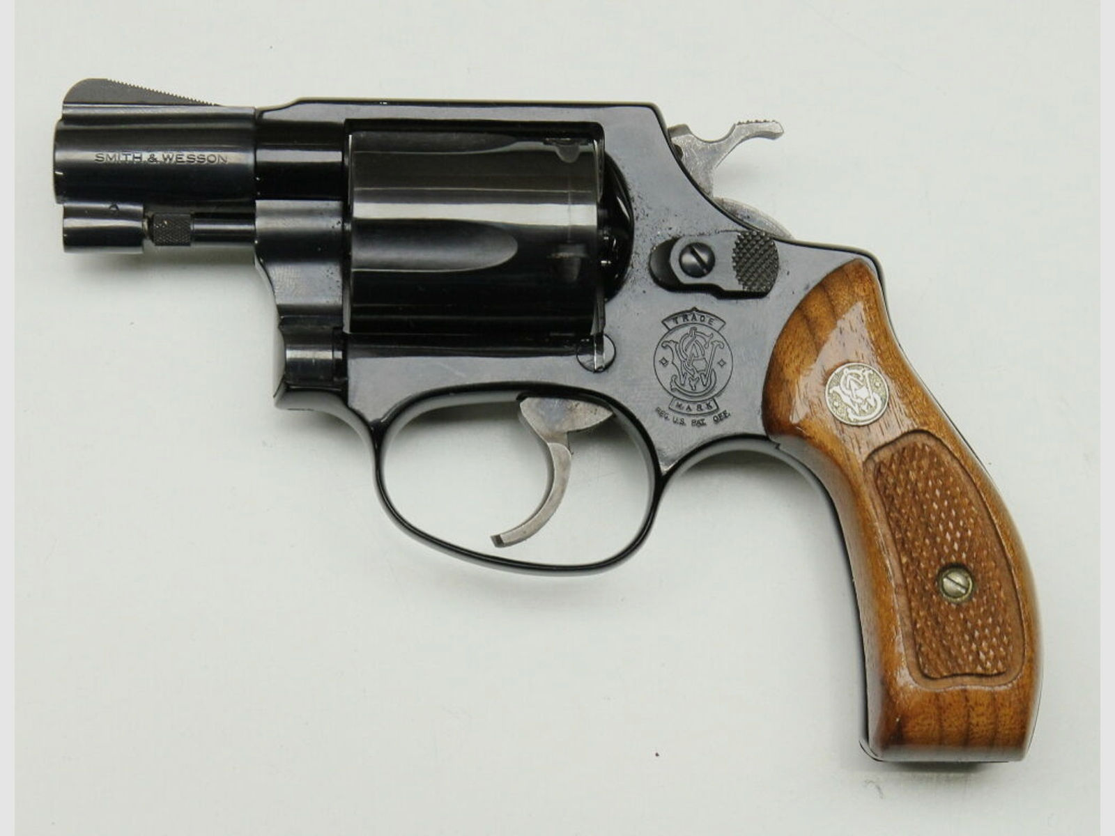 Smith & Wesson	 37 Airweight