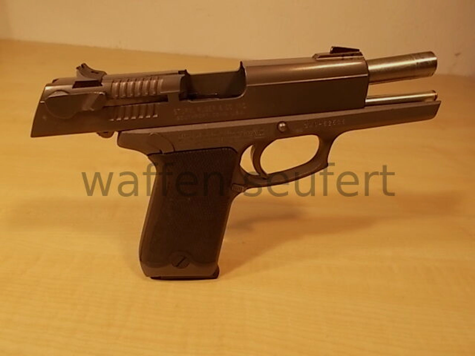 Ruger P94DC Pistole