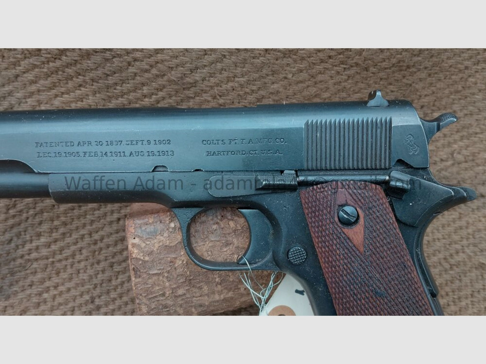 Colt	 1911 Russland Contact?