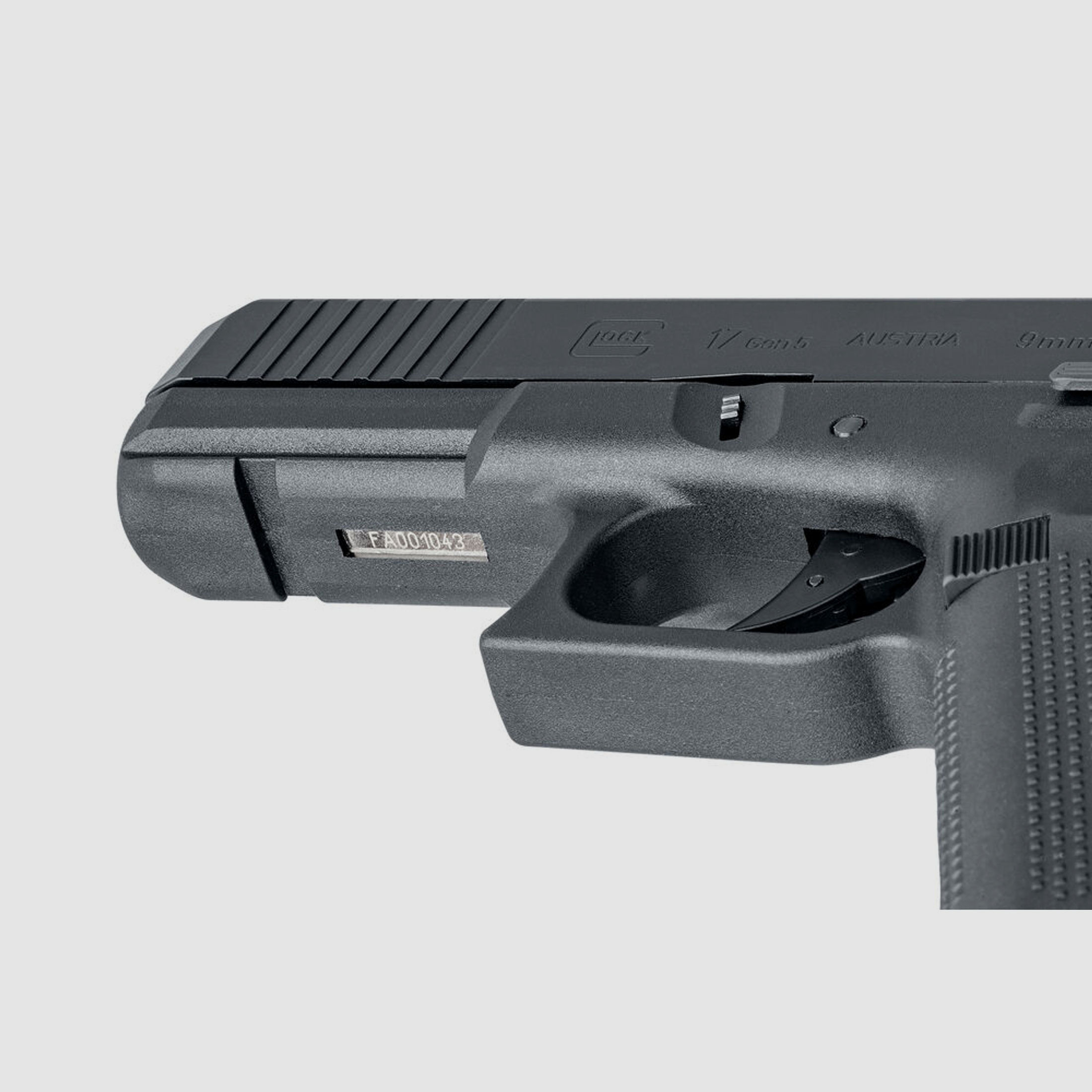 GLOCK	 Glock 17 Gen5 9mmPAK + Cytac R-Defender + 150 Platzpatronen