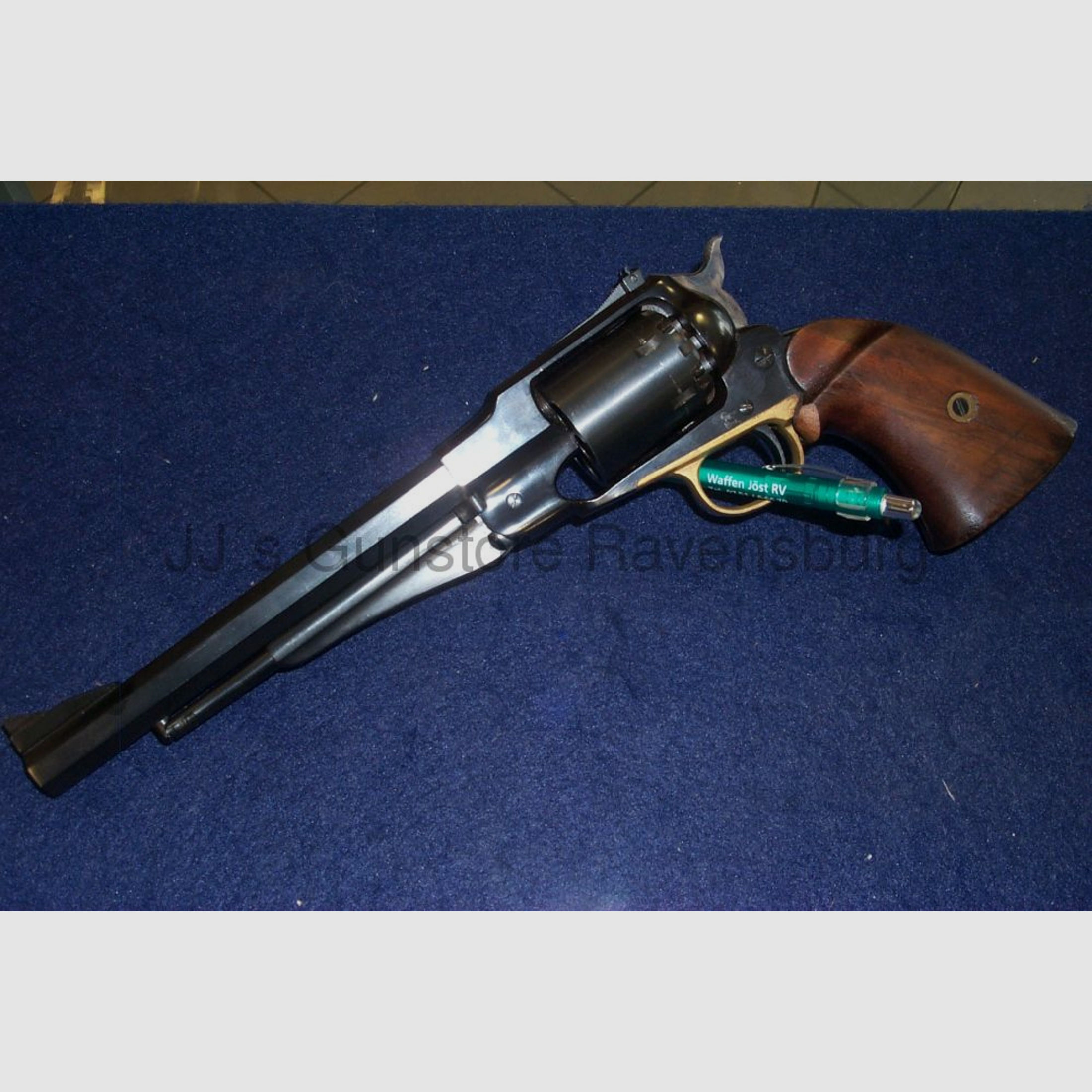 Hege Uberti	 Remington - .44(BlackPowder)