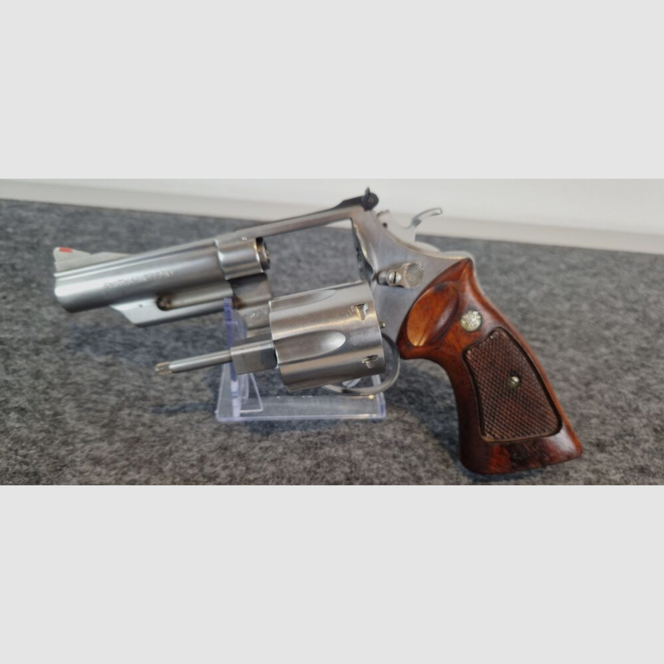 Smith & Wesson	 Revolver S&W Model 629 - .44 Rem. Mag.