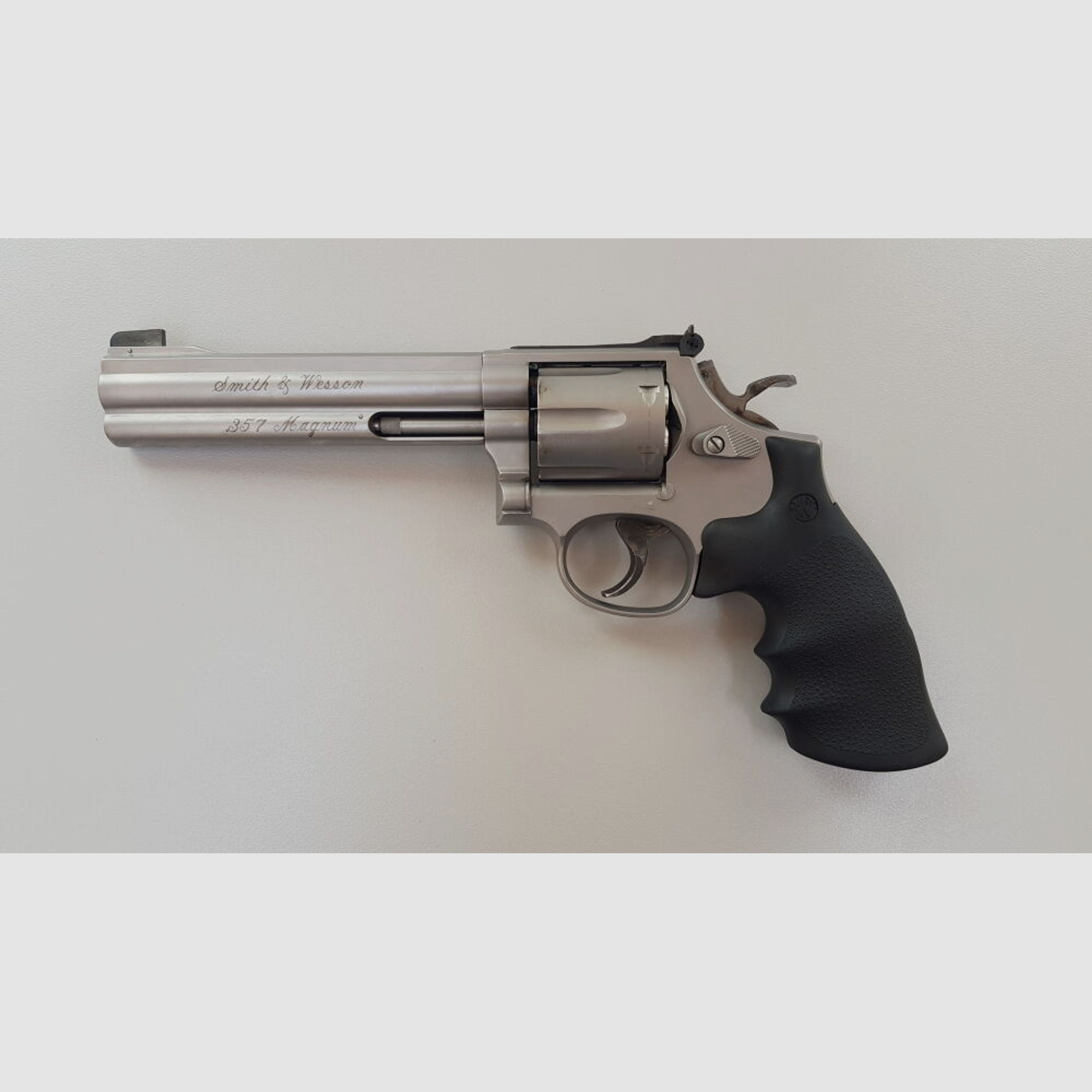 S&W Smith & Wesson	 S&W Revolver Mod. 686-4 .357 Mag. Target Champion