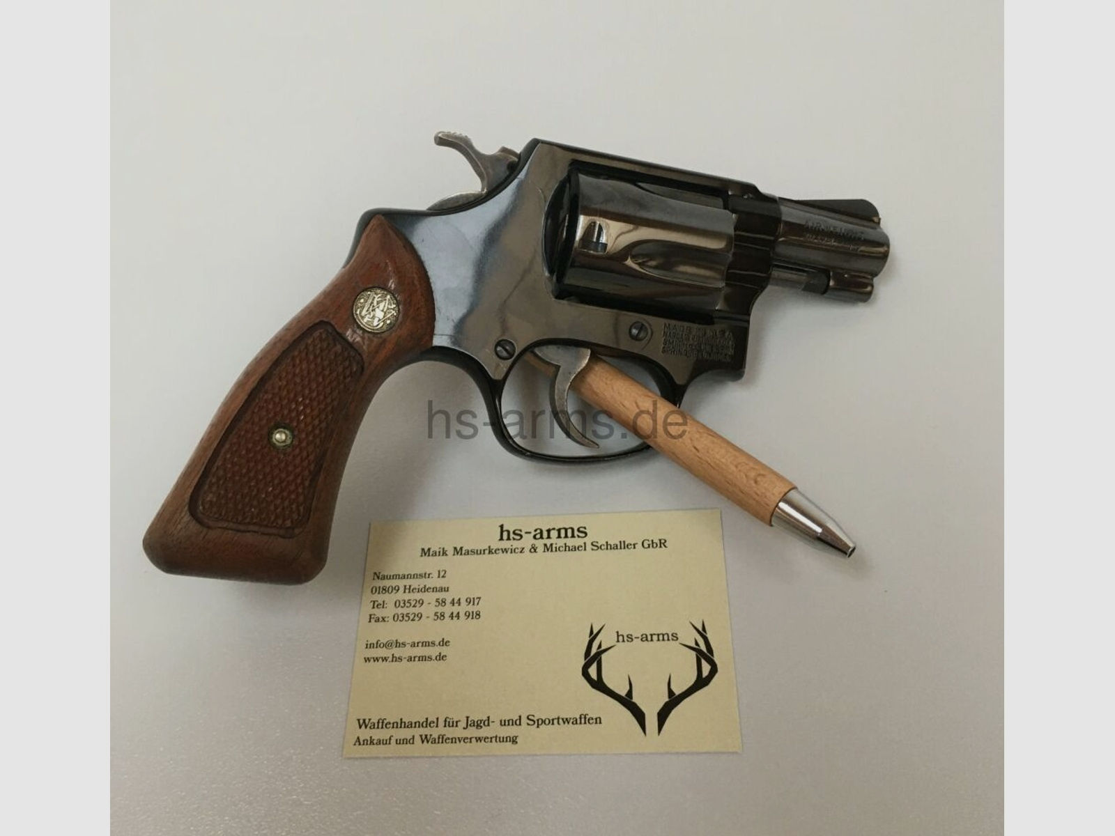 Smith and Wesson	 Smith and Wesson Airweight 38. Spec. CTG Model 37