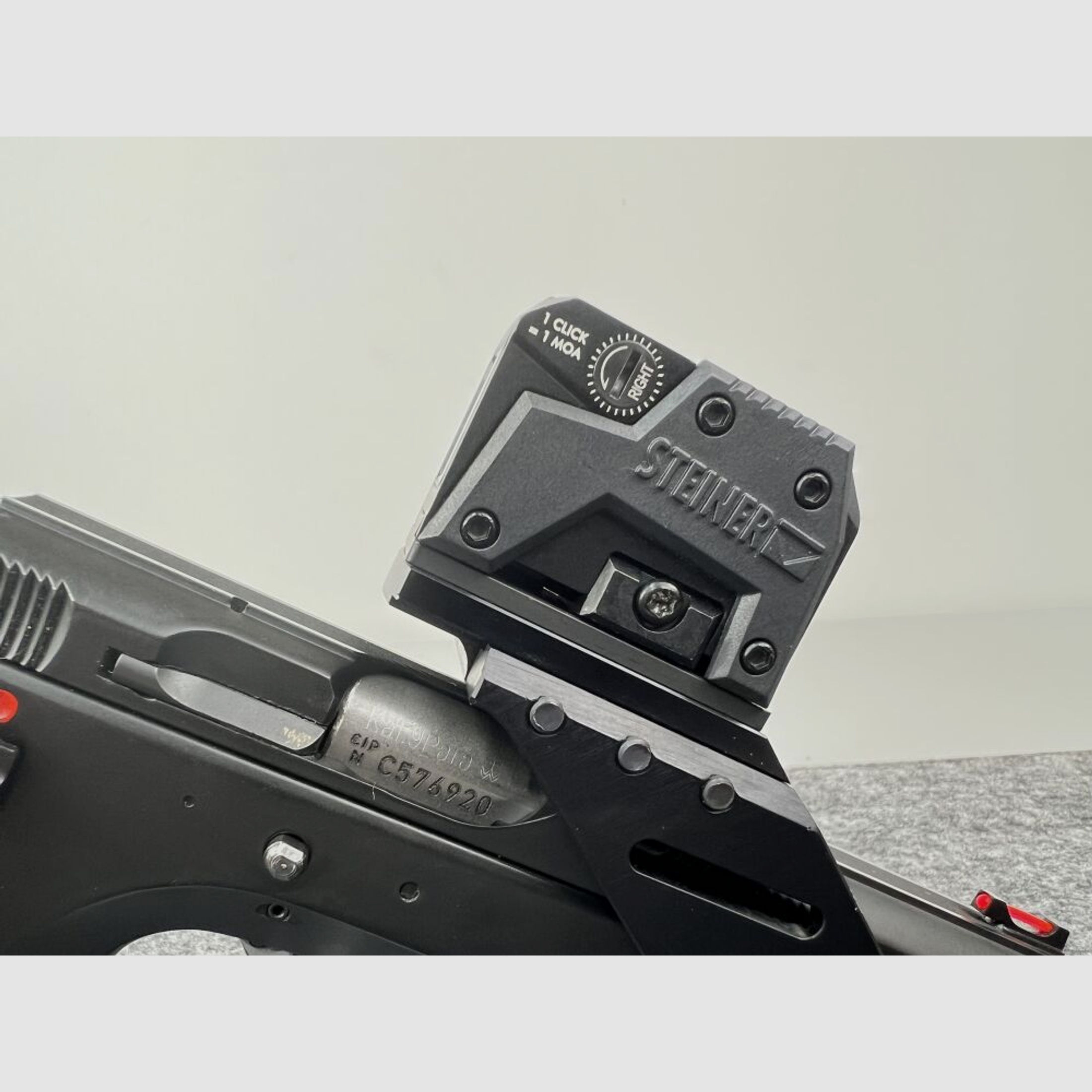 Ceská Zbrojovka	 CZ 75 SP01 - 9mm Luger + Kadet .22 lfb + Optik