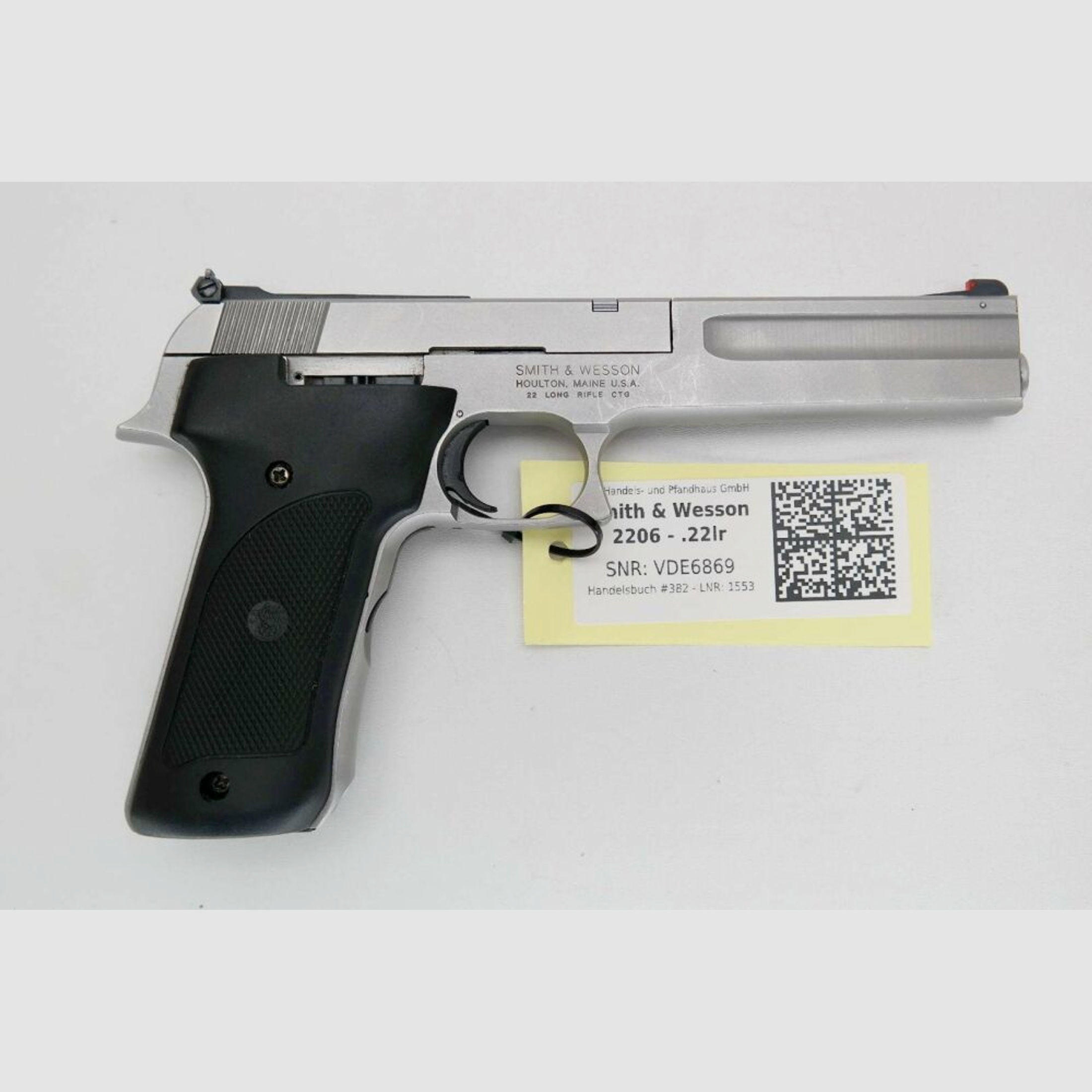 Smith & Wesson 2206	 .22lr