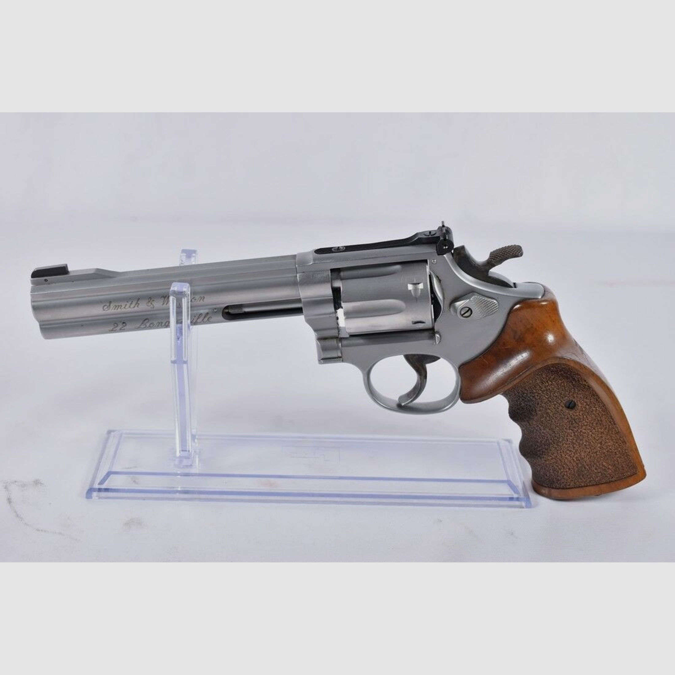 Smith & Wesson	 Target Champion 617-1