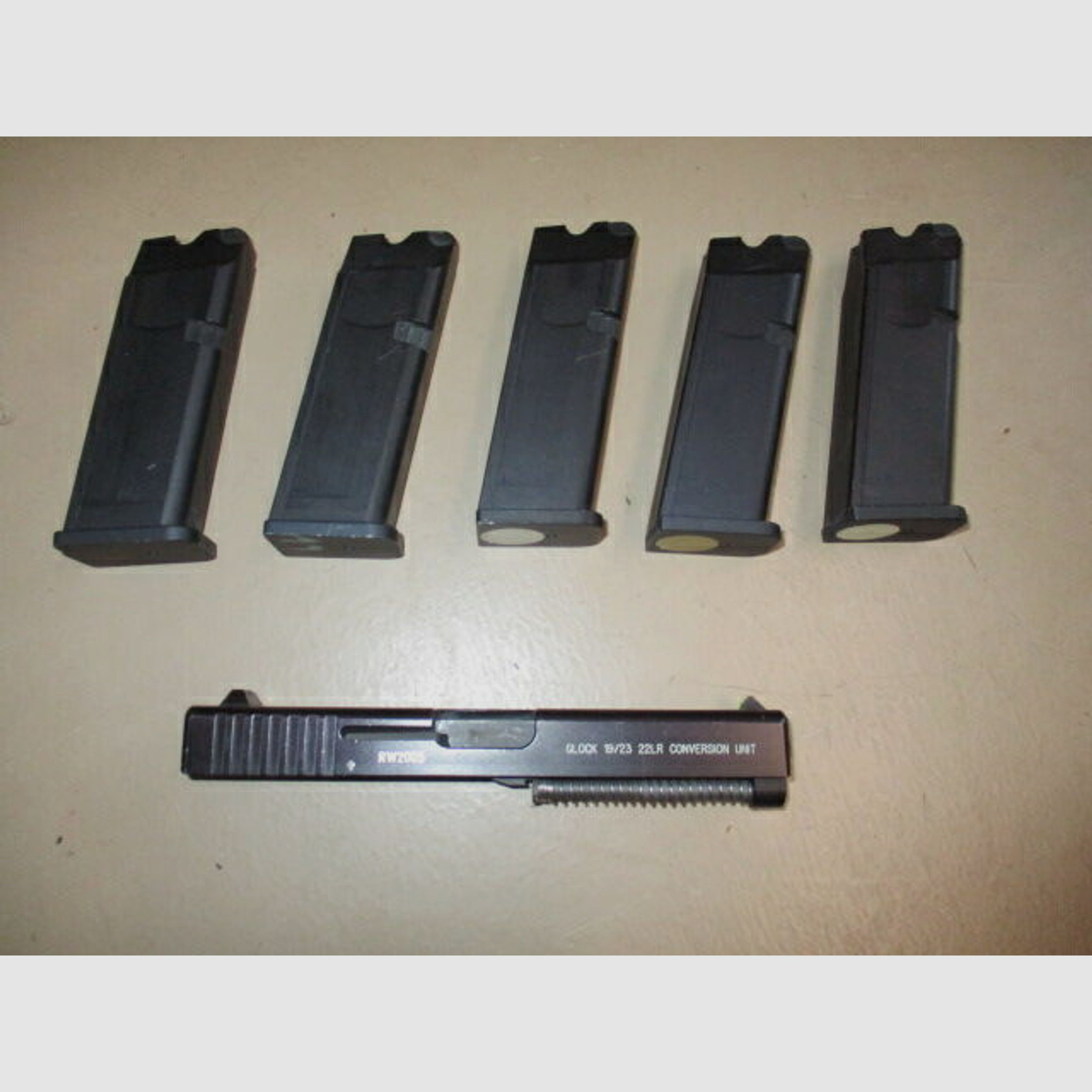 Wechselsystem Ciener für Glock 19 oder 23 mit 5 Magazinen	 Glock 19