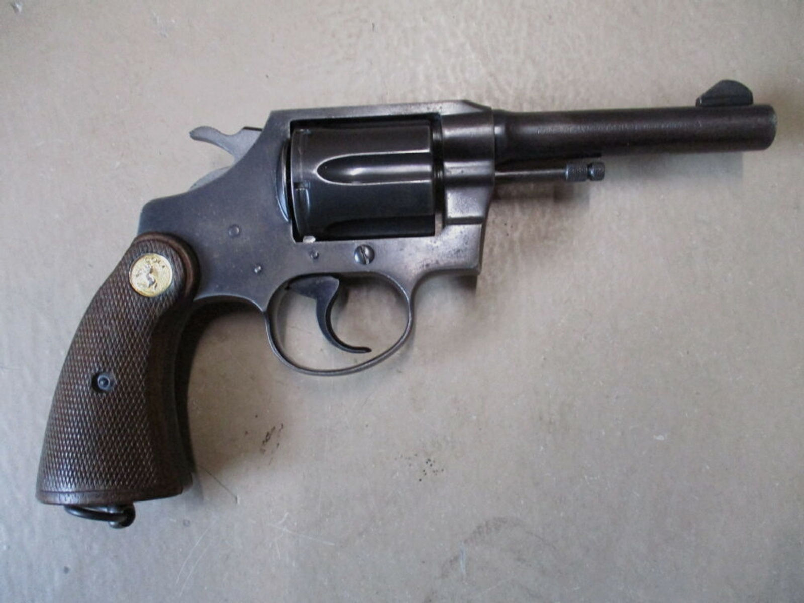 Revolver Colt Police Positive 100 mm Lauf