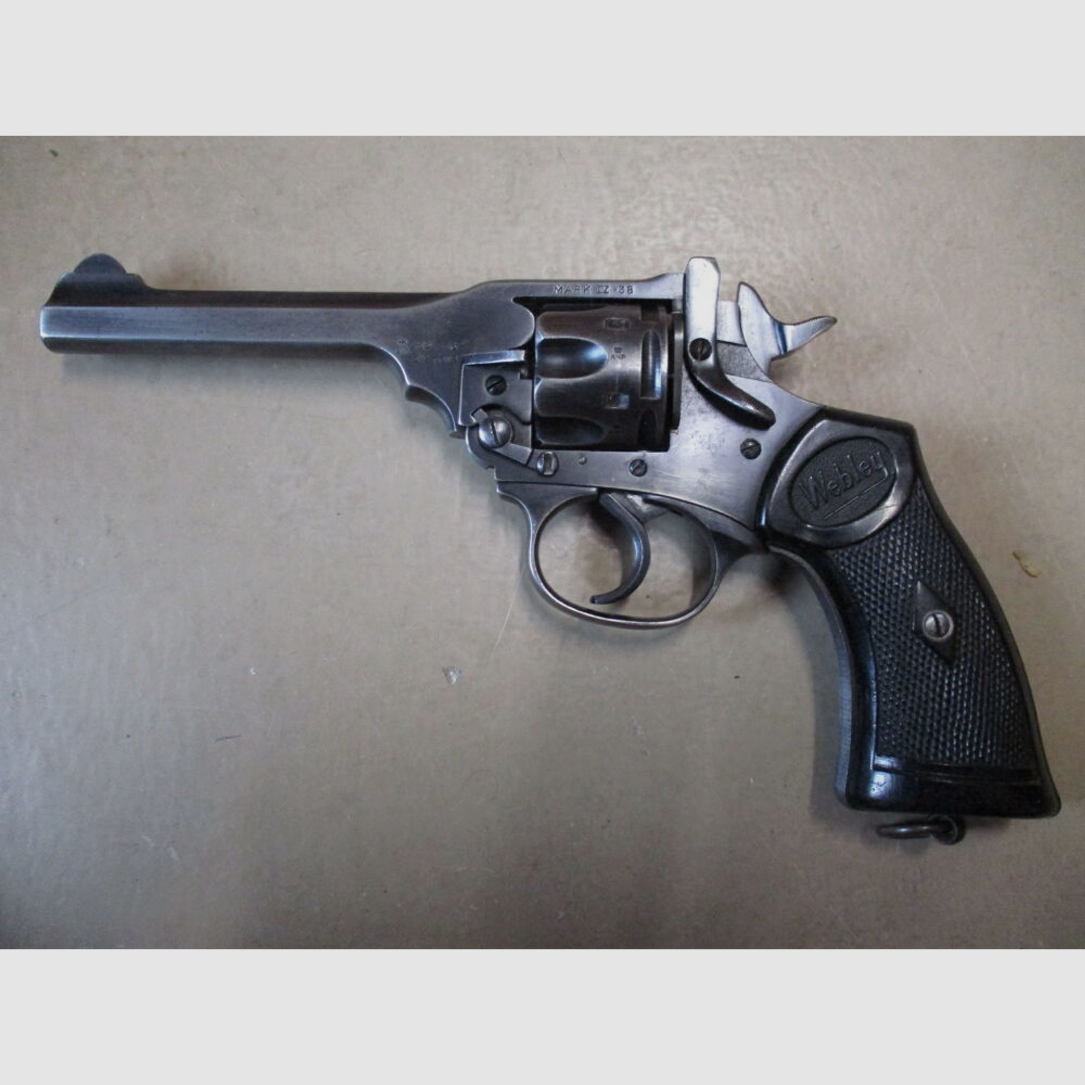 Revolver Webley 5 Zoll .38S&W	 MK IV