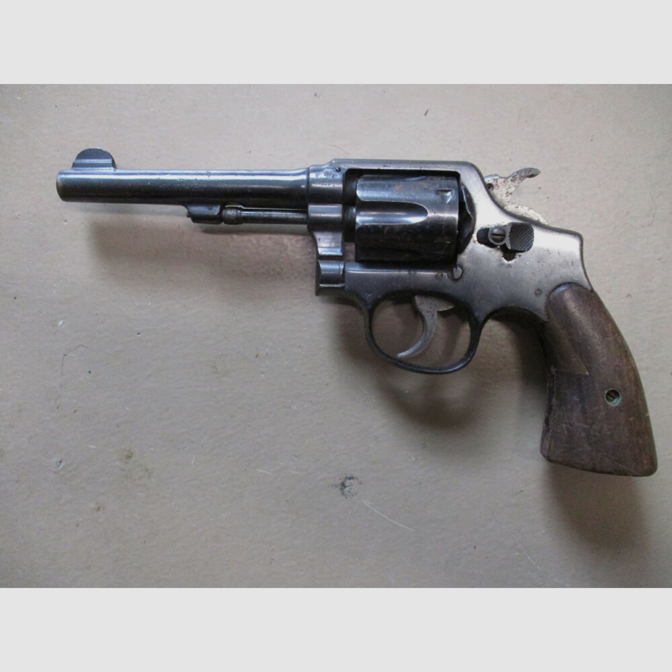 Revolver Smith & Wesson .38 spl 1910	 M&P