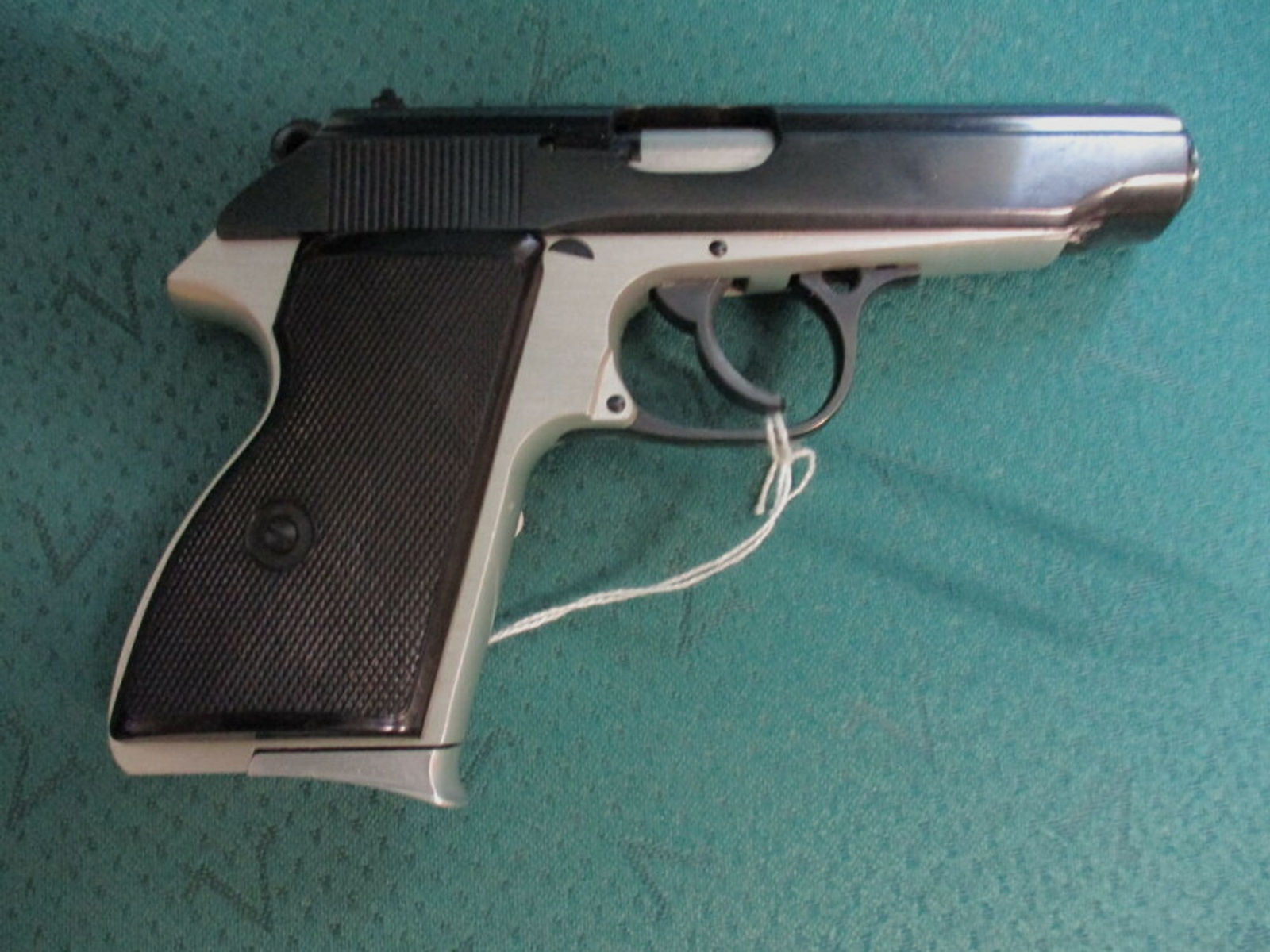 Pistole PA63 9mm Makarov	 PA63