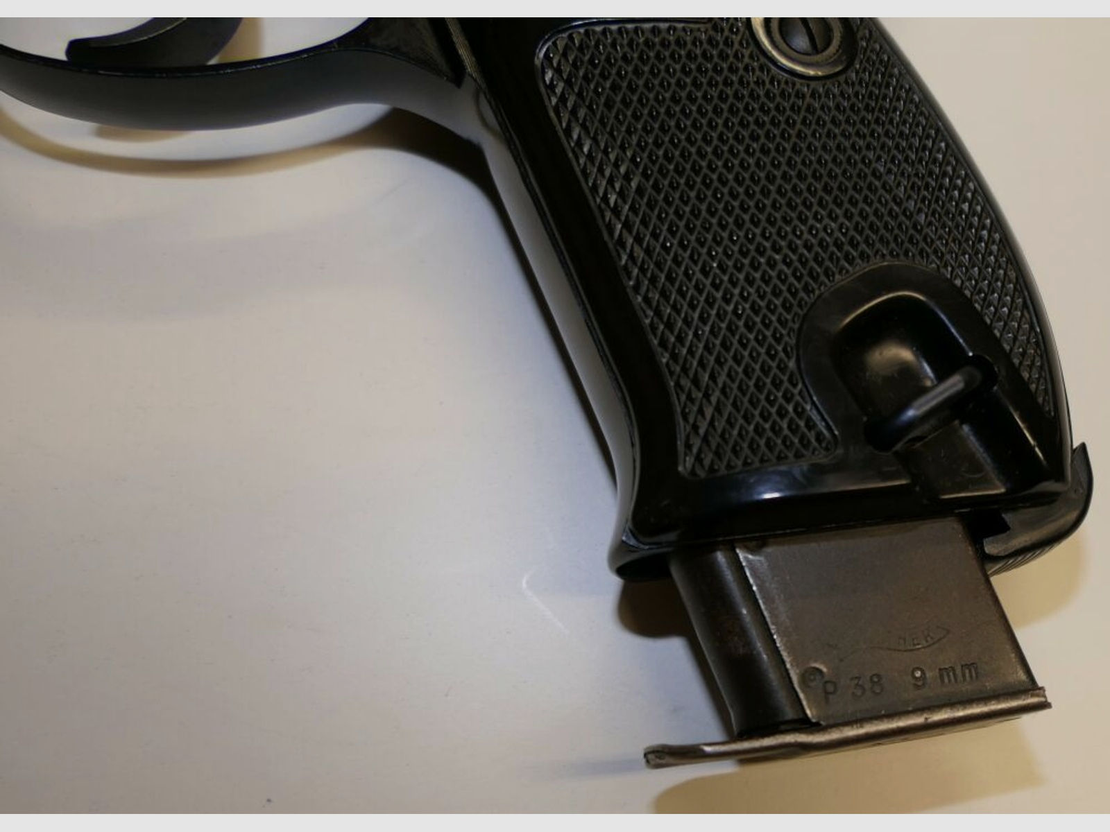 Walther	 Pistole Walther P38 im Kaliber 9mm Para Inkl. Zubehör
