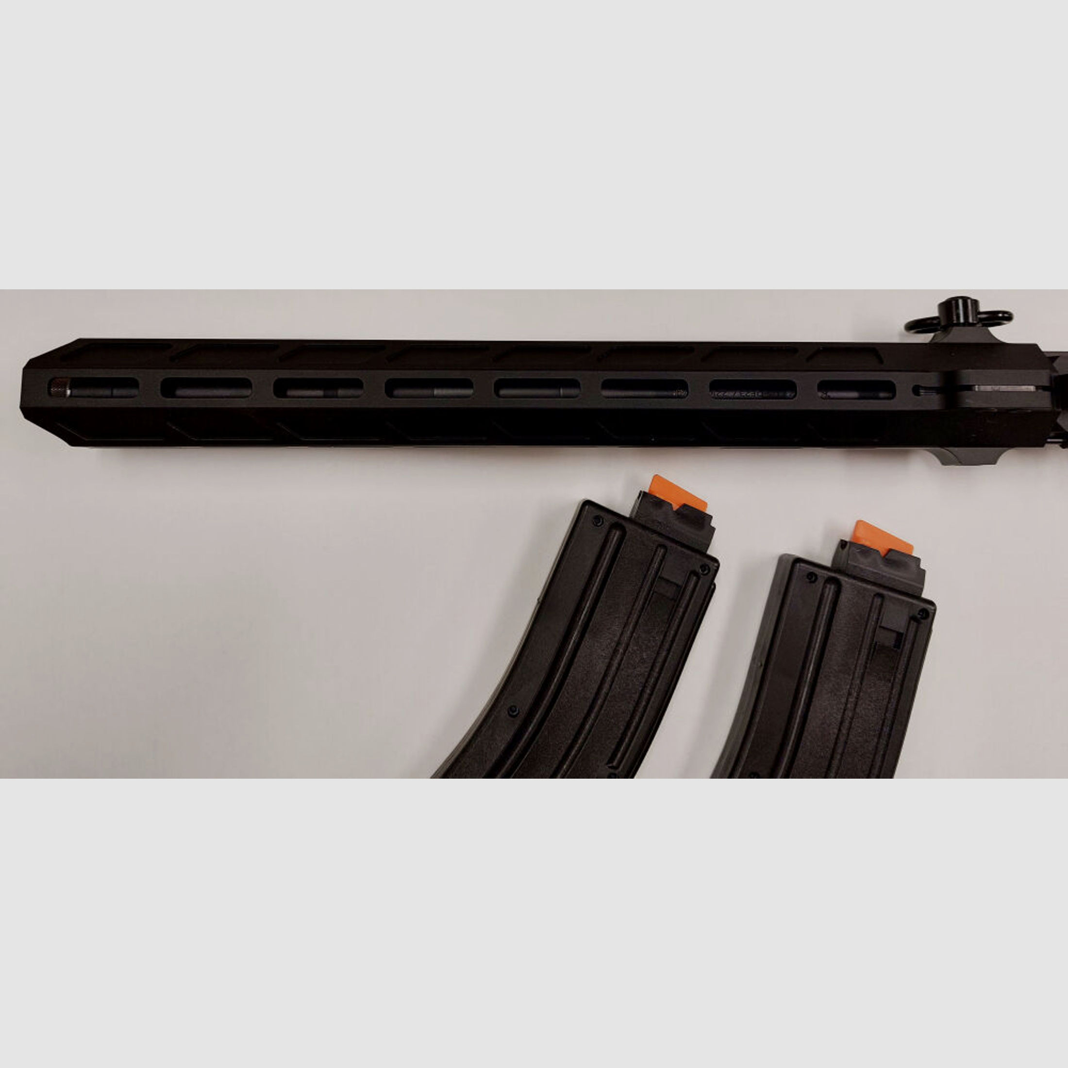 Schwaben Arms GmbH	 Wechselsystem SAR M15-22 MATCH im Kaliber .22L.R. passend für AR15 mit Laufgewinde 1/2-28 UNEF