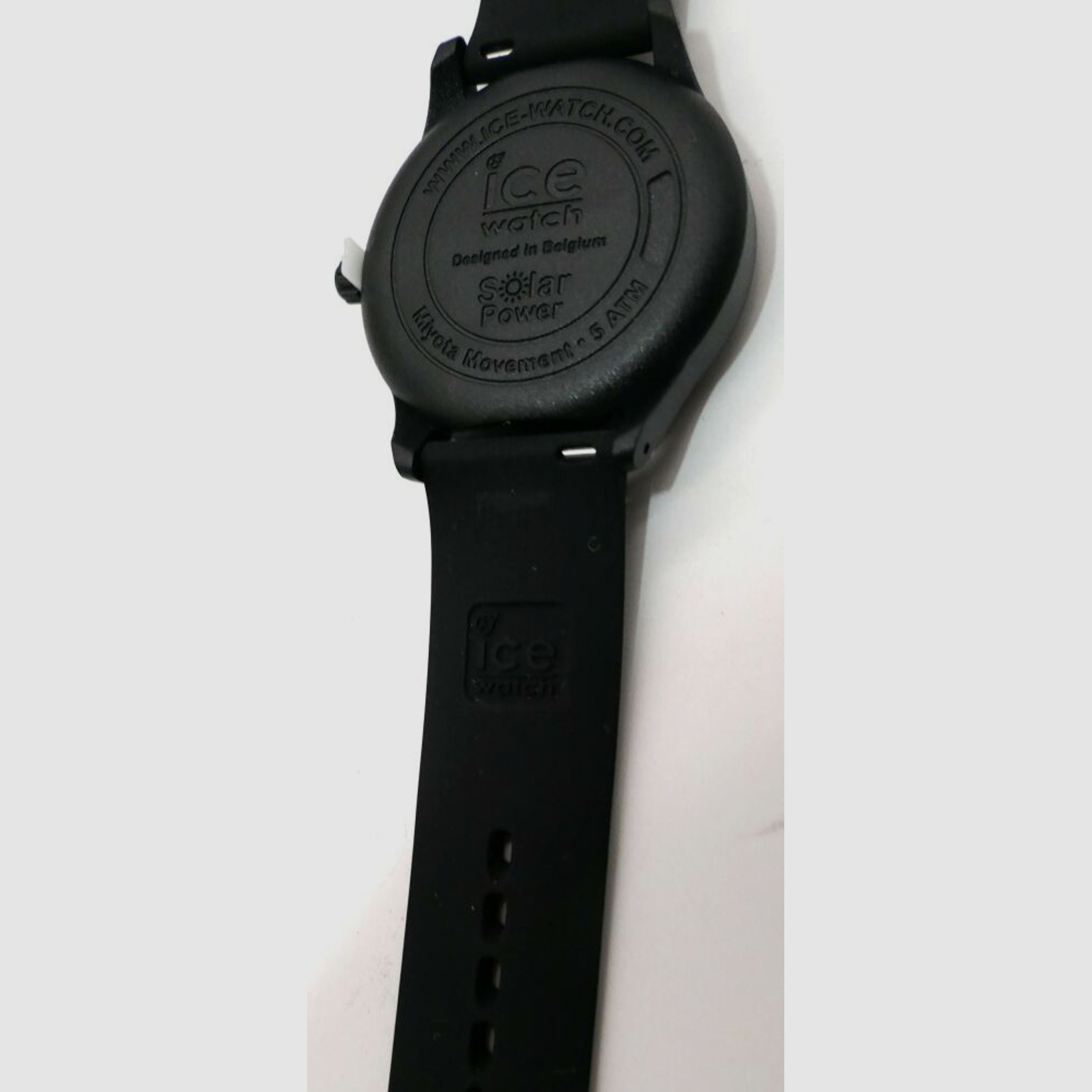 Browning	 Ice-Watch Limited Browning Black Medium Solar