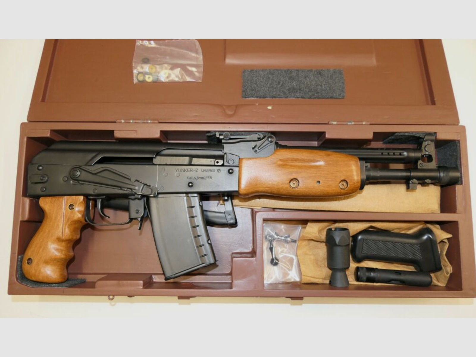 Yunker / IZHMASH / Baikal	 AK74 JUNKER CO² IZHMASH Kalashnikov 4,5mm