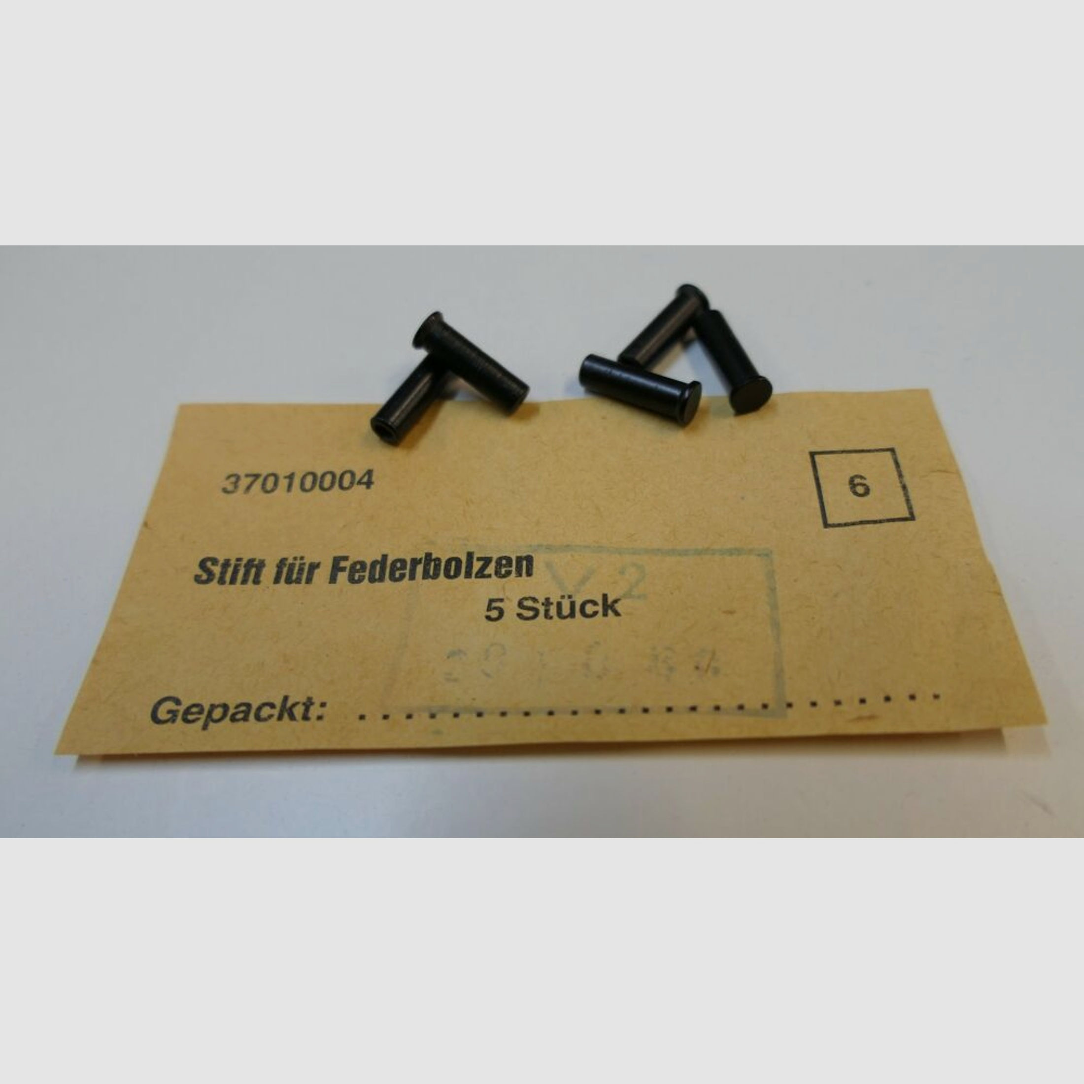 DDR VEB Geräte-& Werkzeugbau Wiesa	 orginal DDR NVA AK 47 Stift für Federbolzen [ 6 ] unbenutzt, neu für AK47, 7,62x39