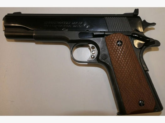 Glock	 Halbautomatische Pistole Colt 1911 A1 konfigurierte Version .45ACP