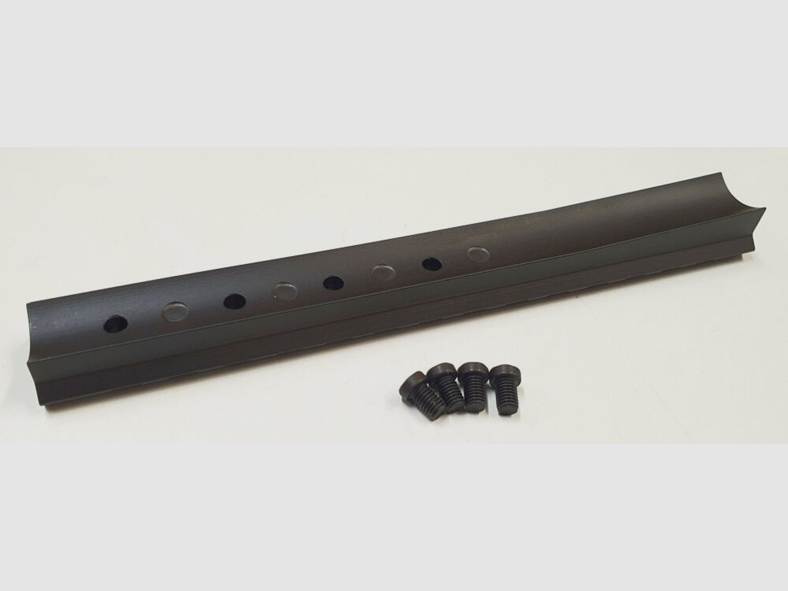 RHS	 RHS Picatinny Schiene für BERGARA BA 13 ,Stahl, schwarz matt brüniert , 160mm kurz, Made in Germany