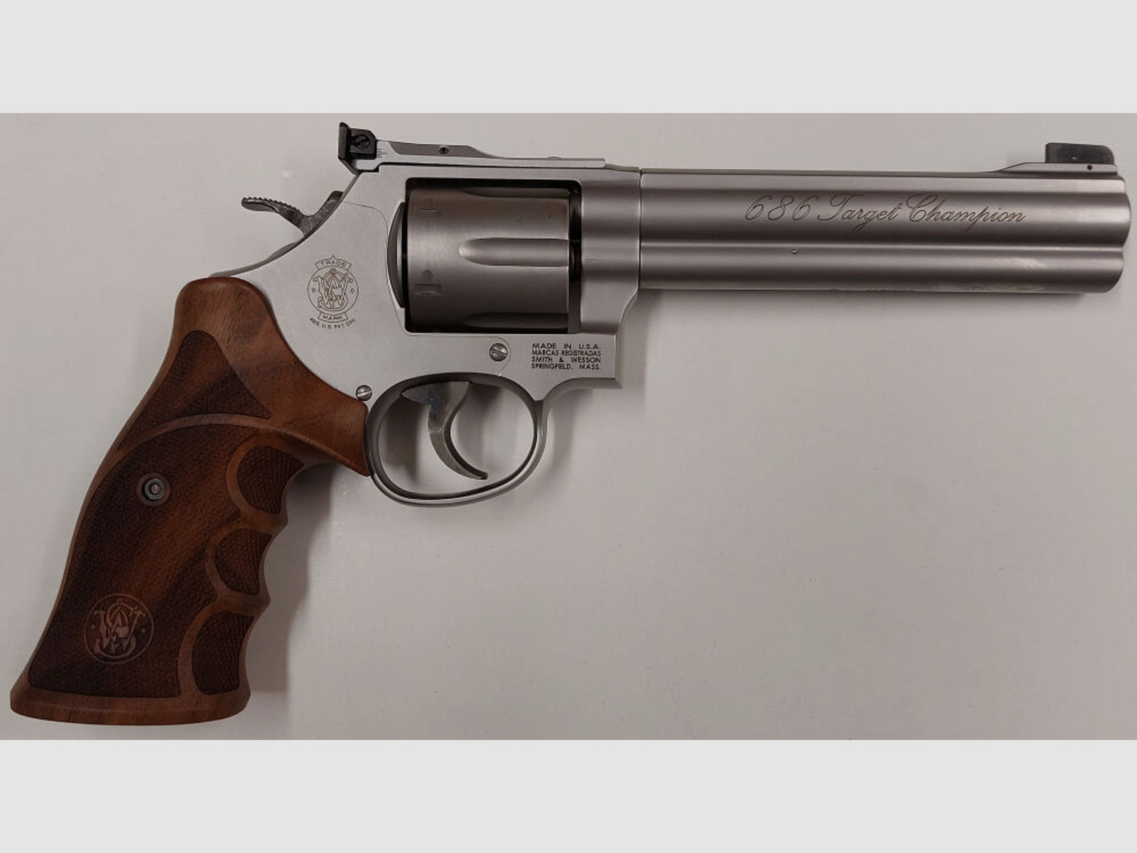 Smith & Wesson	 Sport-/Matchrevolver Smith & Wesson Mod.686-6 Target Champion Stainless Steel 6" im Kaliber .357Mag.