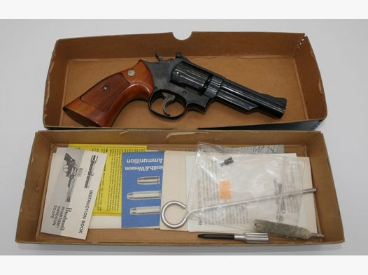 Smith & Wesson	 Revolver, Smith & Wesson 19-4 im Kaliber .357Mag