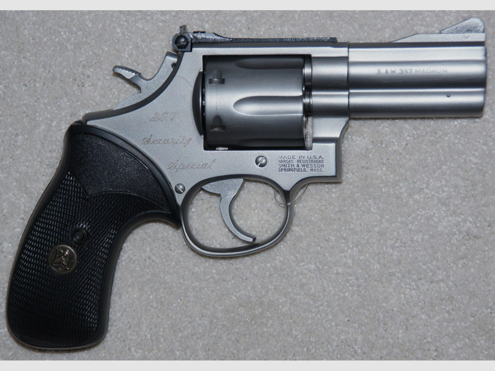 Smith & Wesson	 Mod. 686 Security Spezial 3"