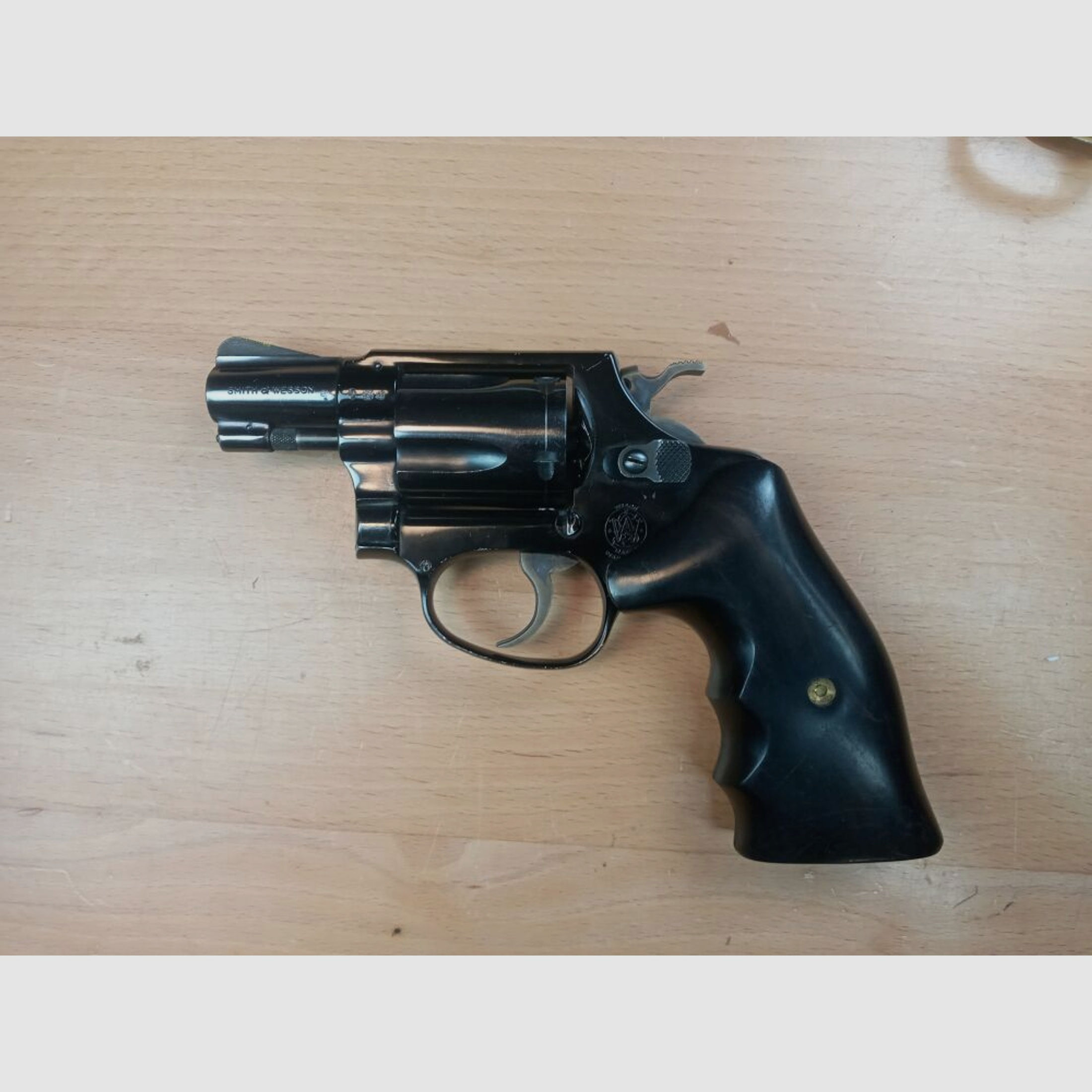 Smith & Wesson	 Model 37