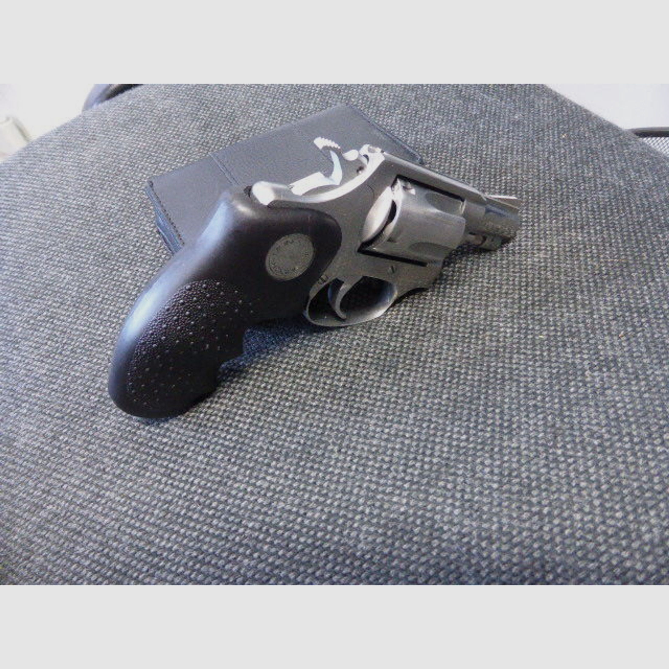 Smith&Wesson	 60-3