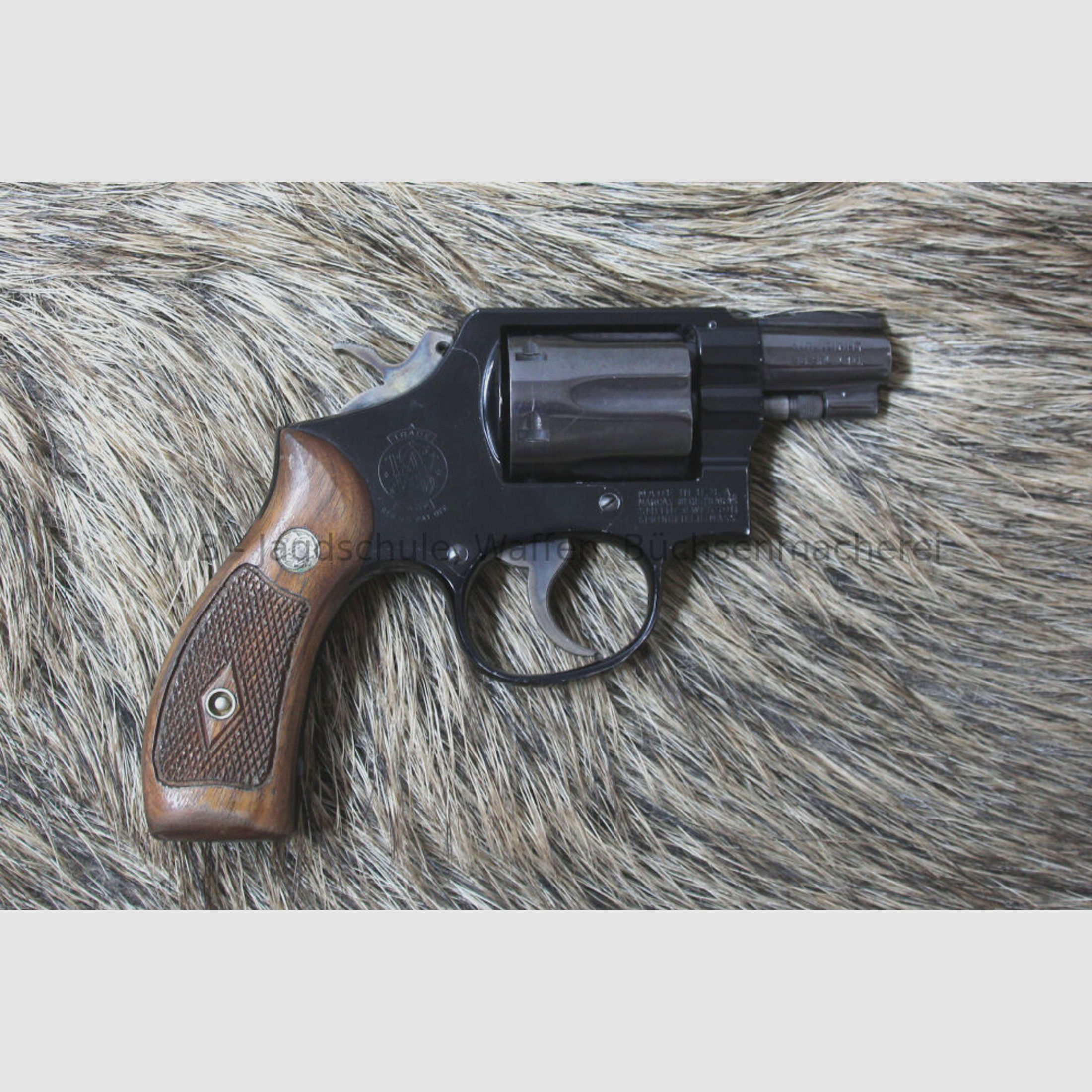 Smith & Wesson 12-2