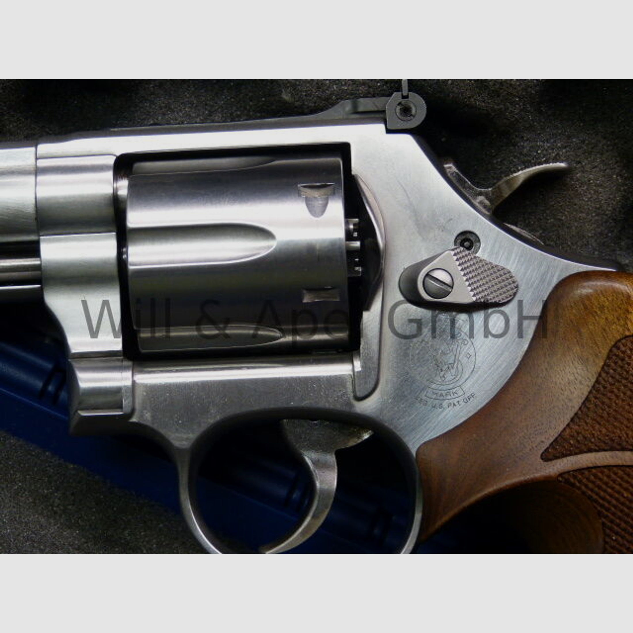 SMITH & WESSON	 M686-6 TARGET