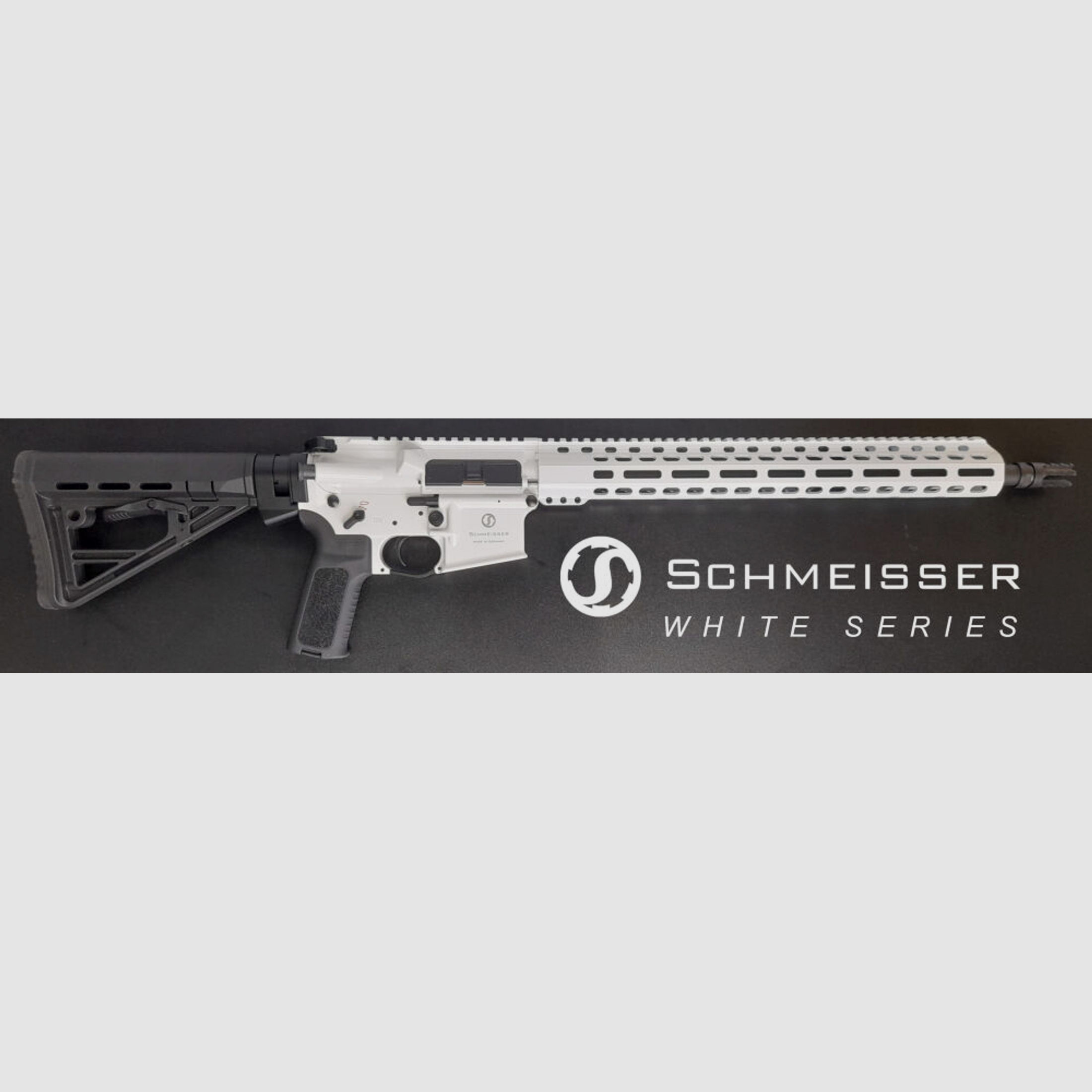 Schmeisser M5FL Schmeisser M4FL AR15-9 S4F Sport WHITE SERIES PREMIERE AR15	 Deutschlandpremiere exklusiv bei www.core-guns.com UVP:  2649-2849