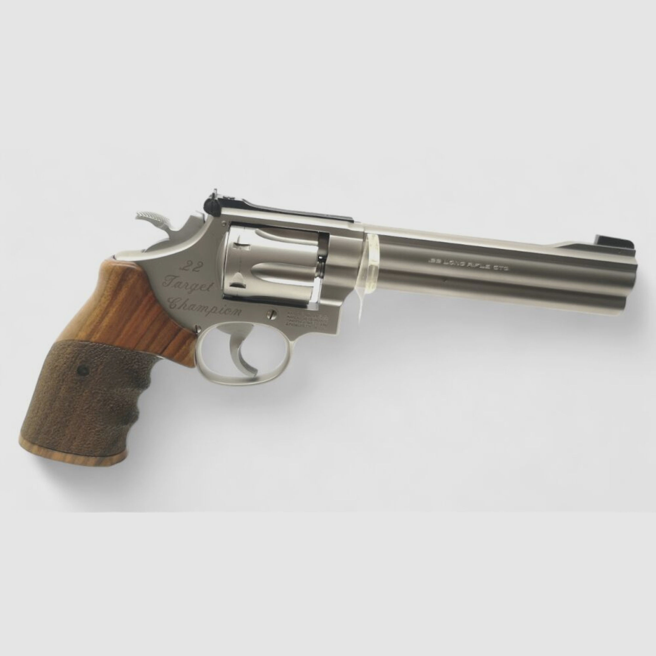 Smith & Wesson	 617 Target Champion