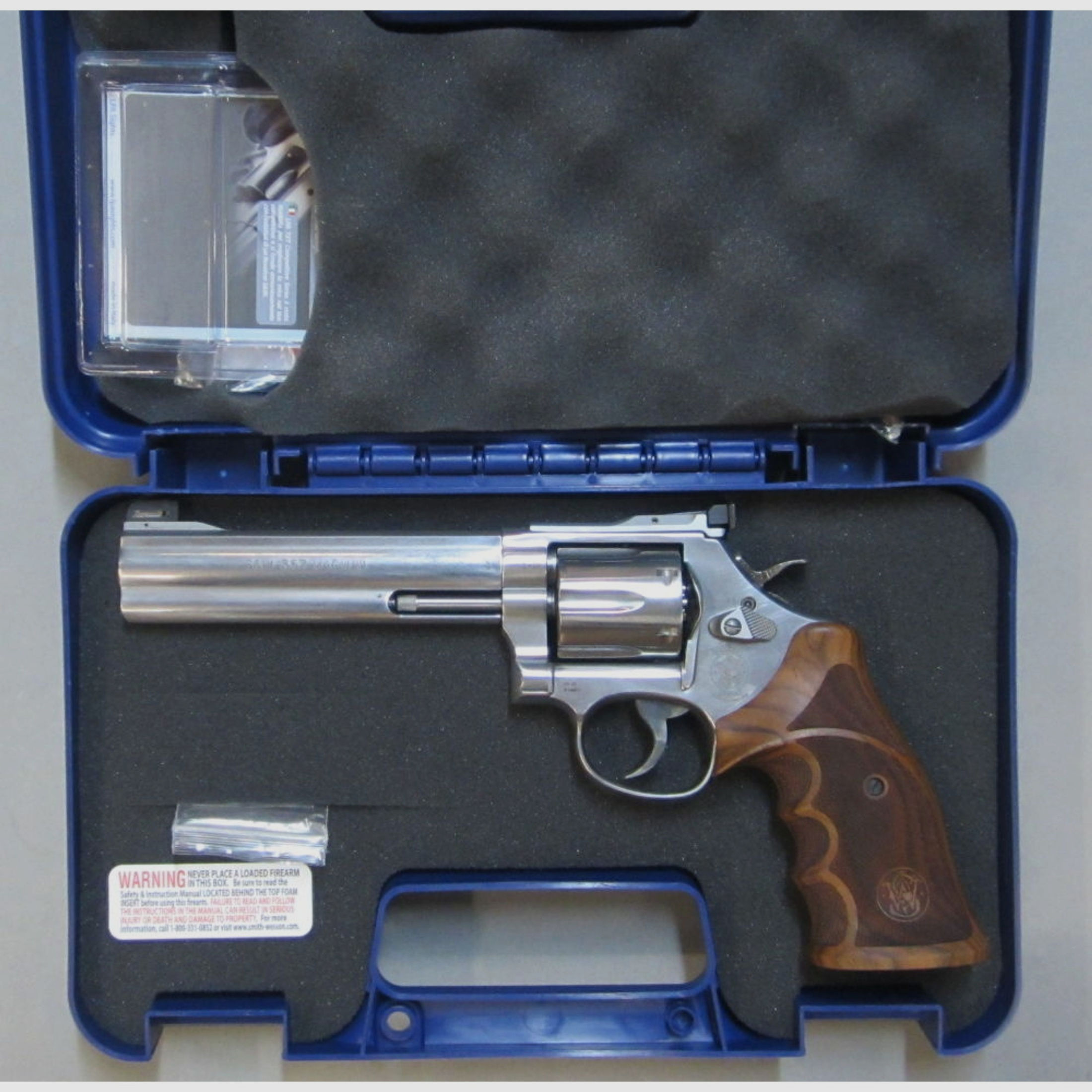 SMITH & WESSON USA	 Target Champion  Deluxe Match Master 686 poliert