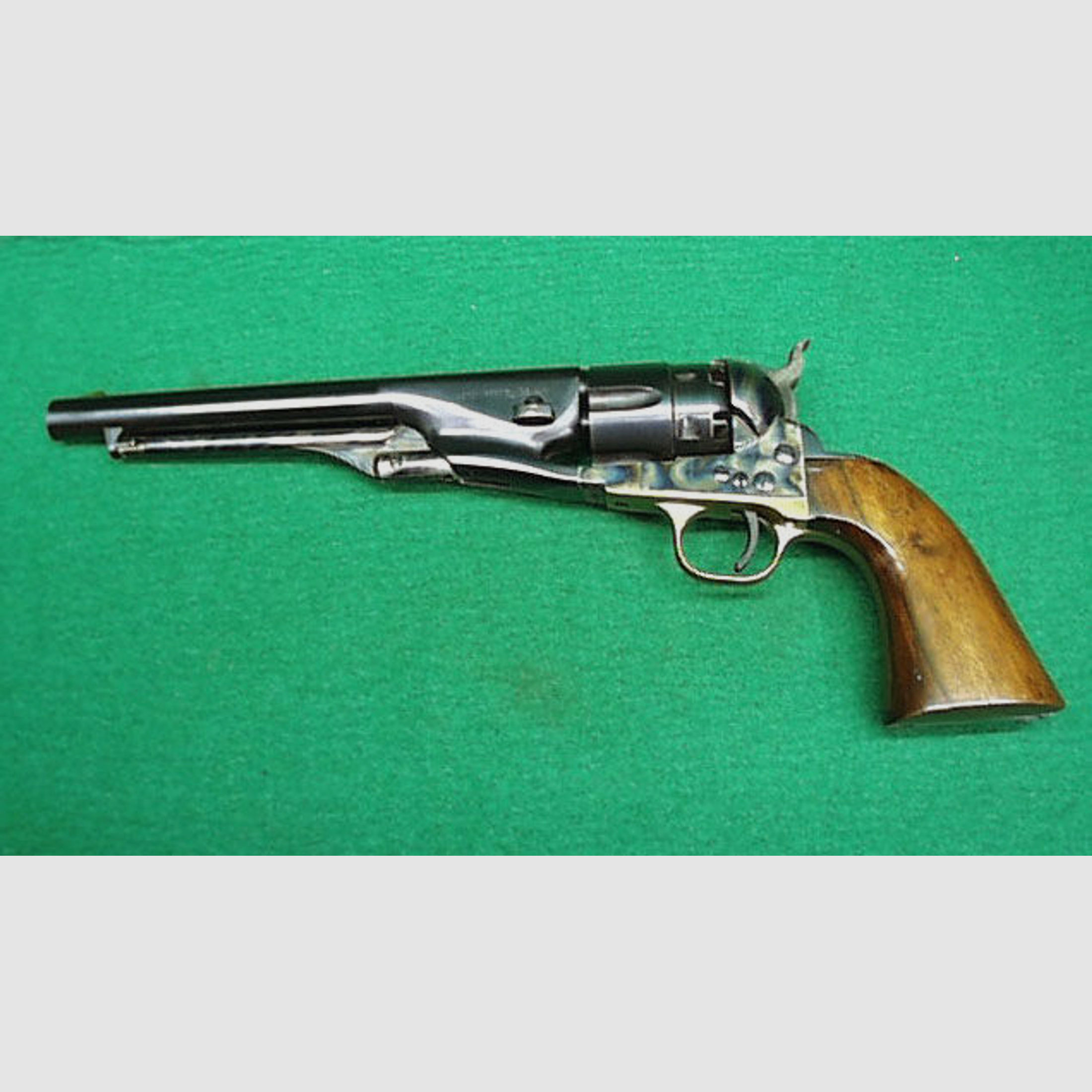 Uberti	 Revolver Mod. Colt 1860 Civilian   Kal.44 Perk
