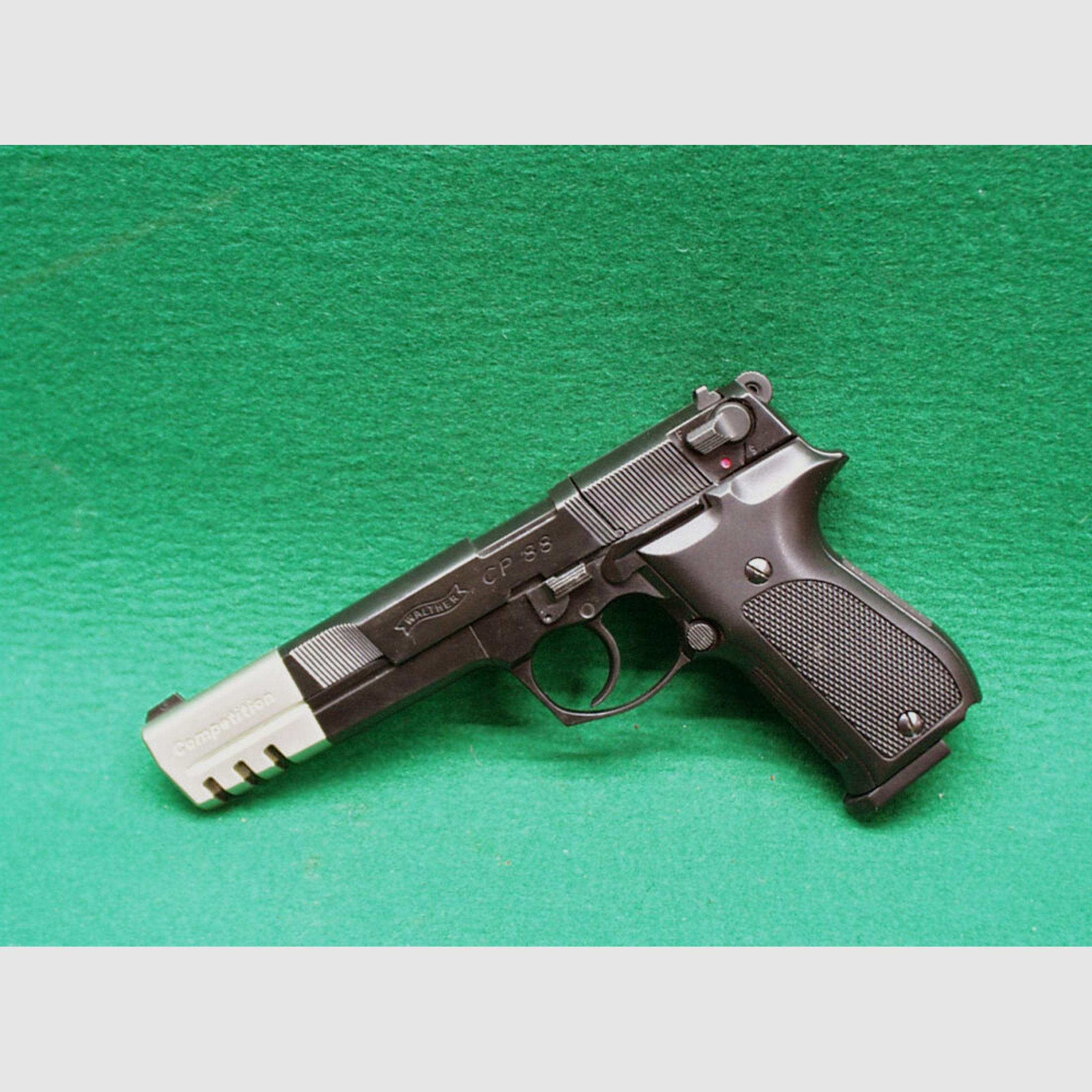 Umarex	 Walther CP88  4" Competition CO2 Pistole