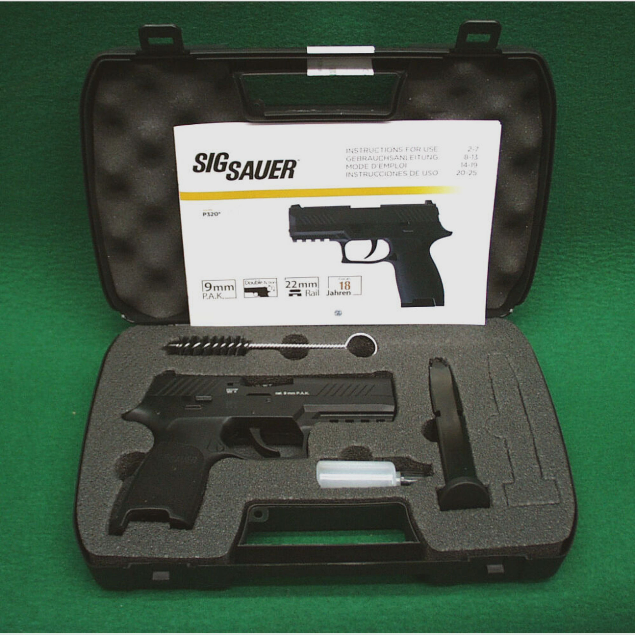 Sig Sauer	 P320 9mm P.A.K., schwarz