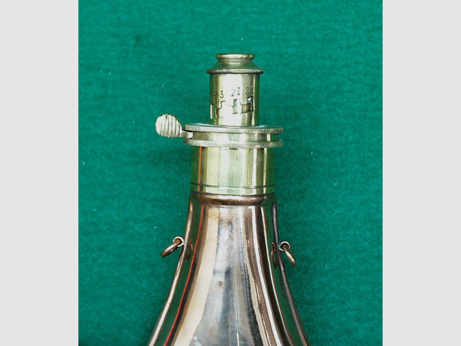 Indien	 Pulverflasche, Kupfer