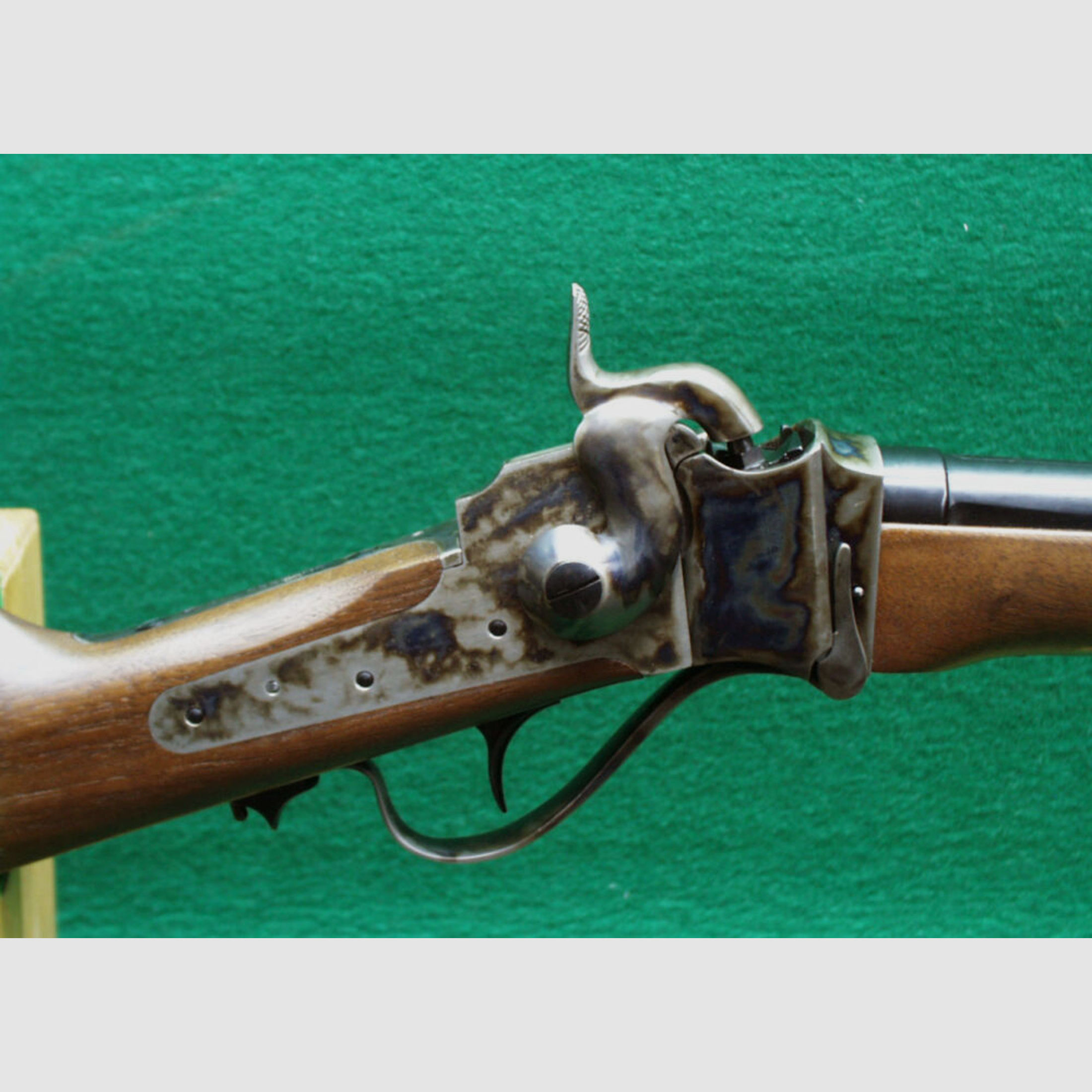 Pedersoli	 Saguaro Sharps Carbine 22"  45/70 Perk.