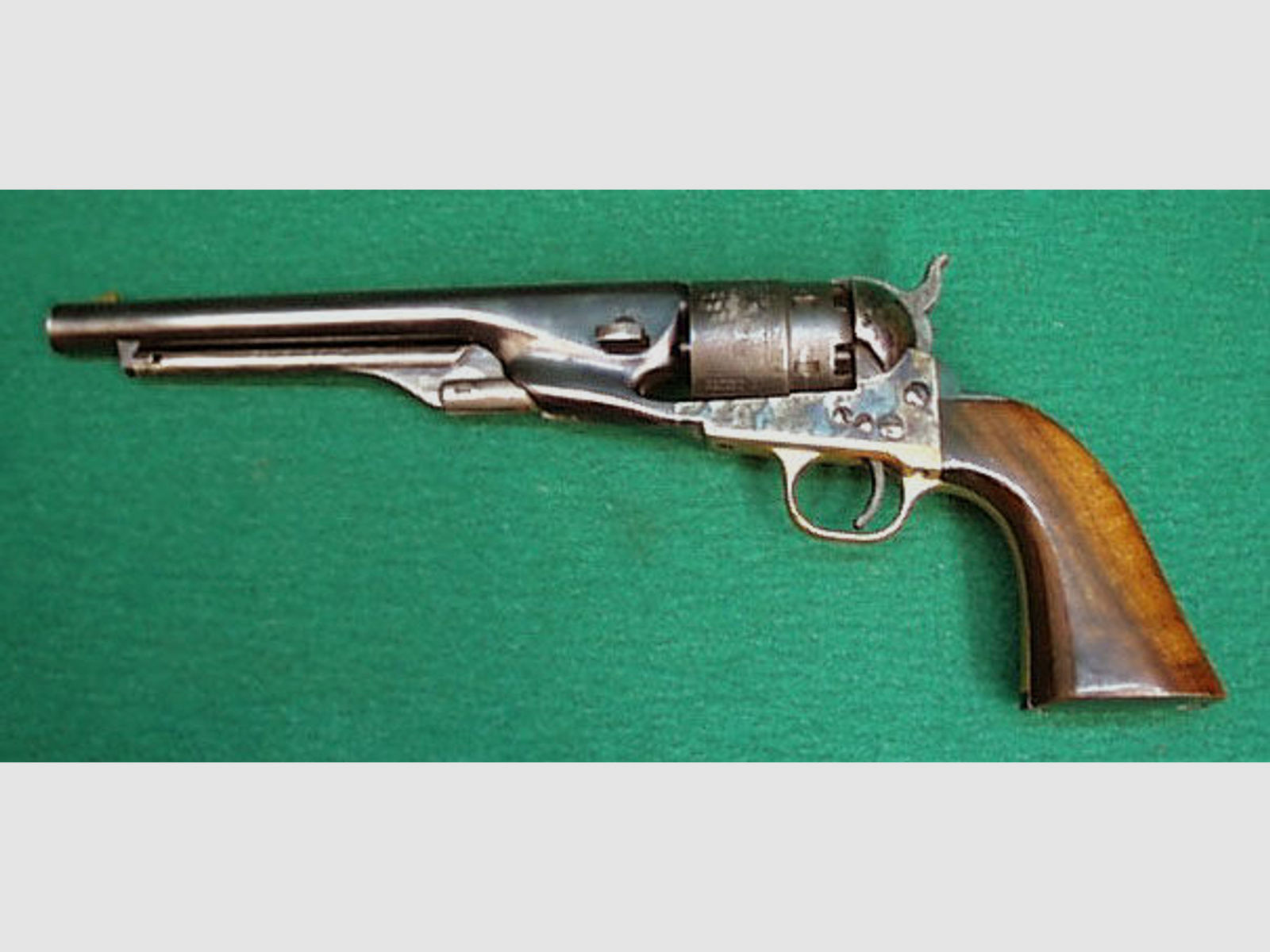Uberti	 Mod. Colt 1860 Army
