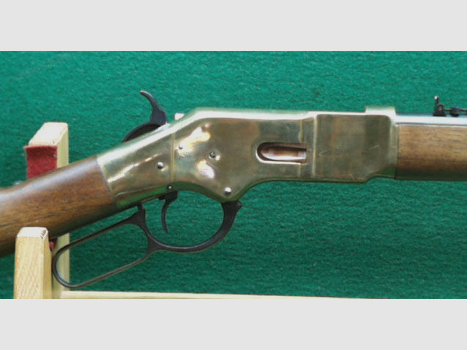 Uberti	 Unterhebel Gewehr 1866 Carbine Kal.38 Spez.