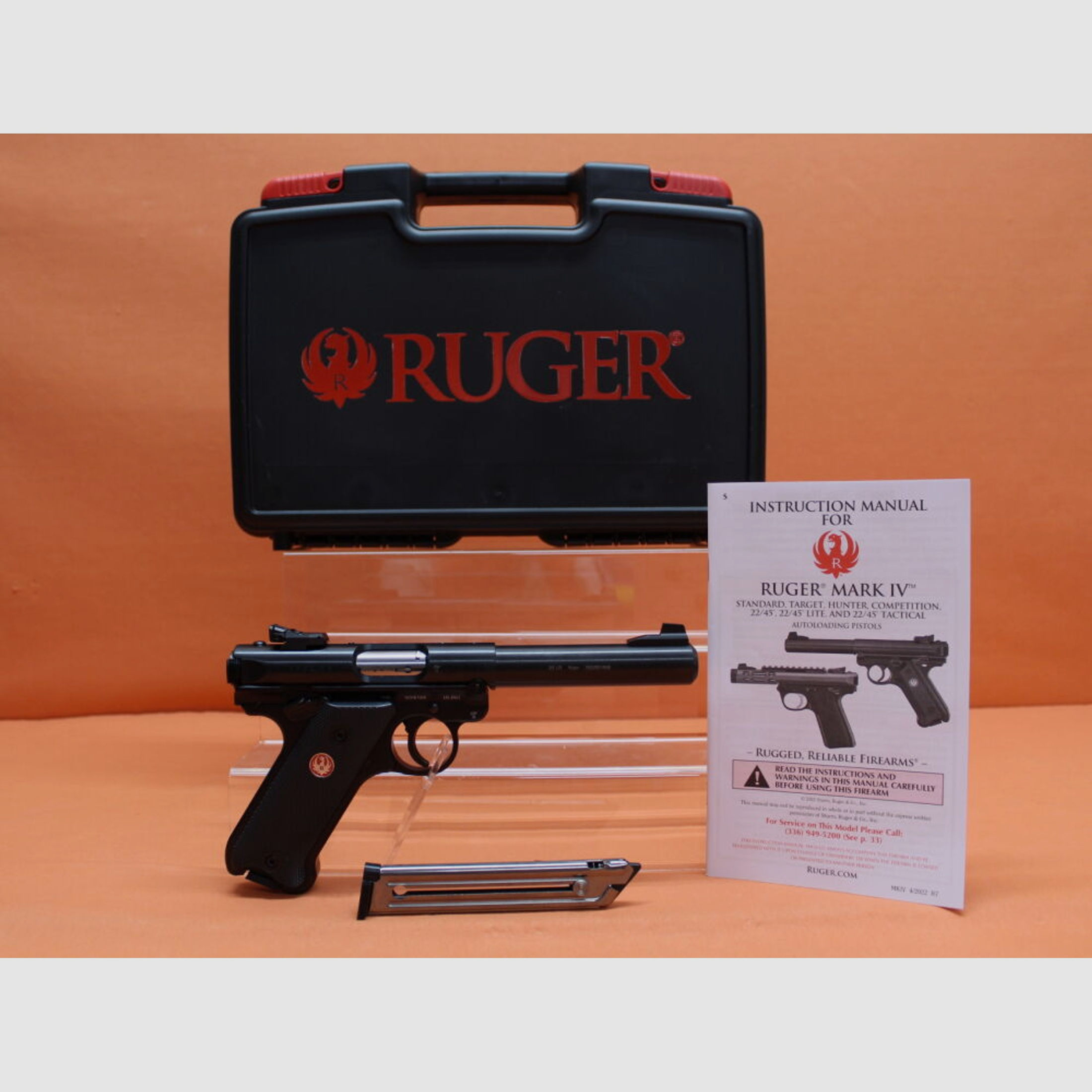 Ruger	 Ha.Pistole .22lr Ruger MARK IV Target Black 5,5" Lauf/ Bull Barrel (.22lfB/.22L.R. MK4)