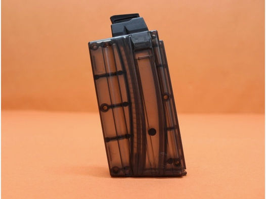 Black Dog Machine	 AR-15 .22lr: Magazin Black Dog Machine 10-Schuss Polymer Smoke (z.B. für CMMG/ Ciener/ SIG522/ DPMS)
