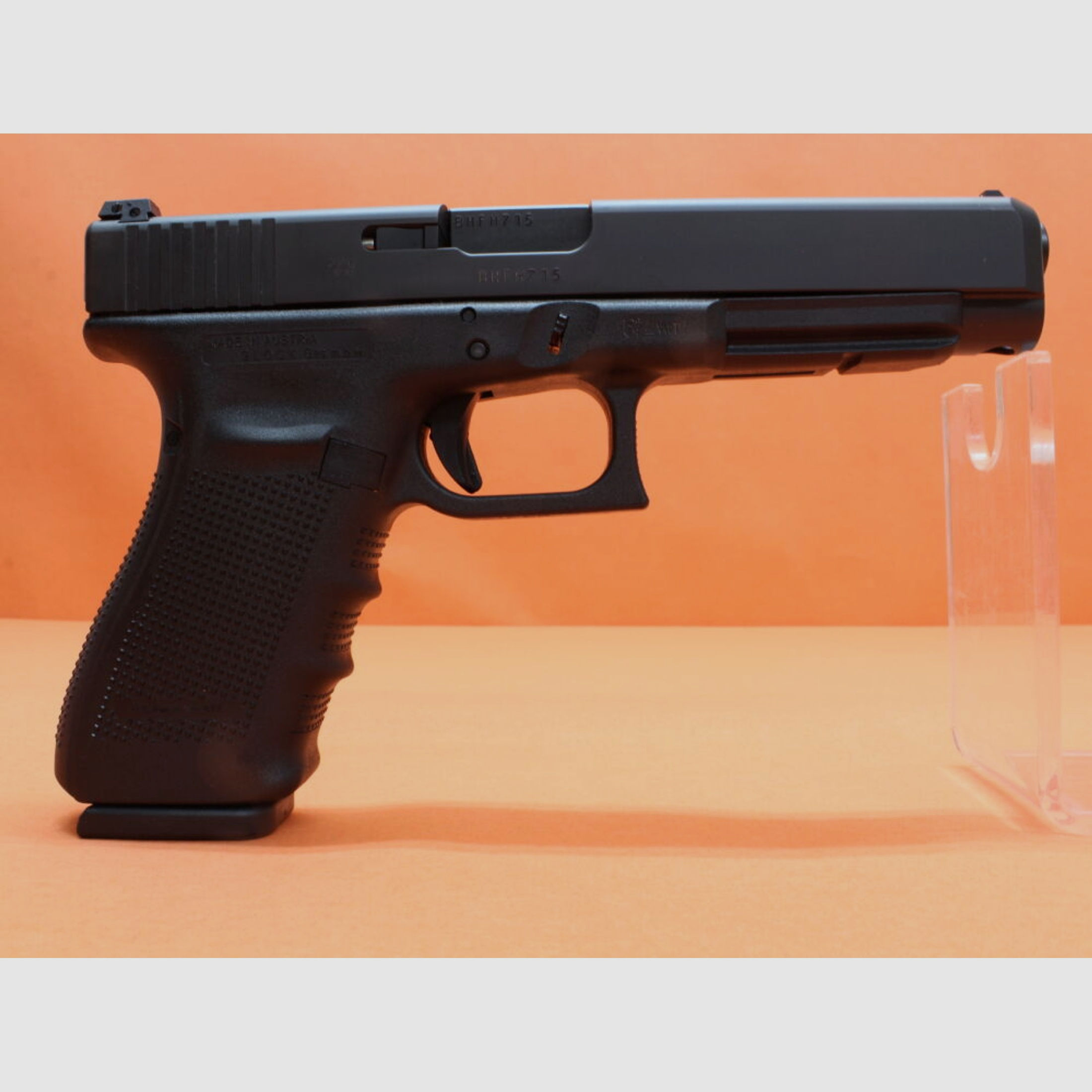 Glock	 Ha.Pistole .45Auto Glock41 Gen4 (ADJ) 135mm Lauf/ Reservemagazin (.45ACP/.45A.C.P.)