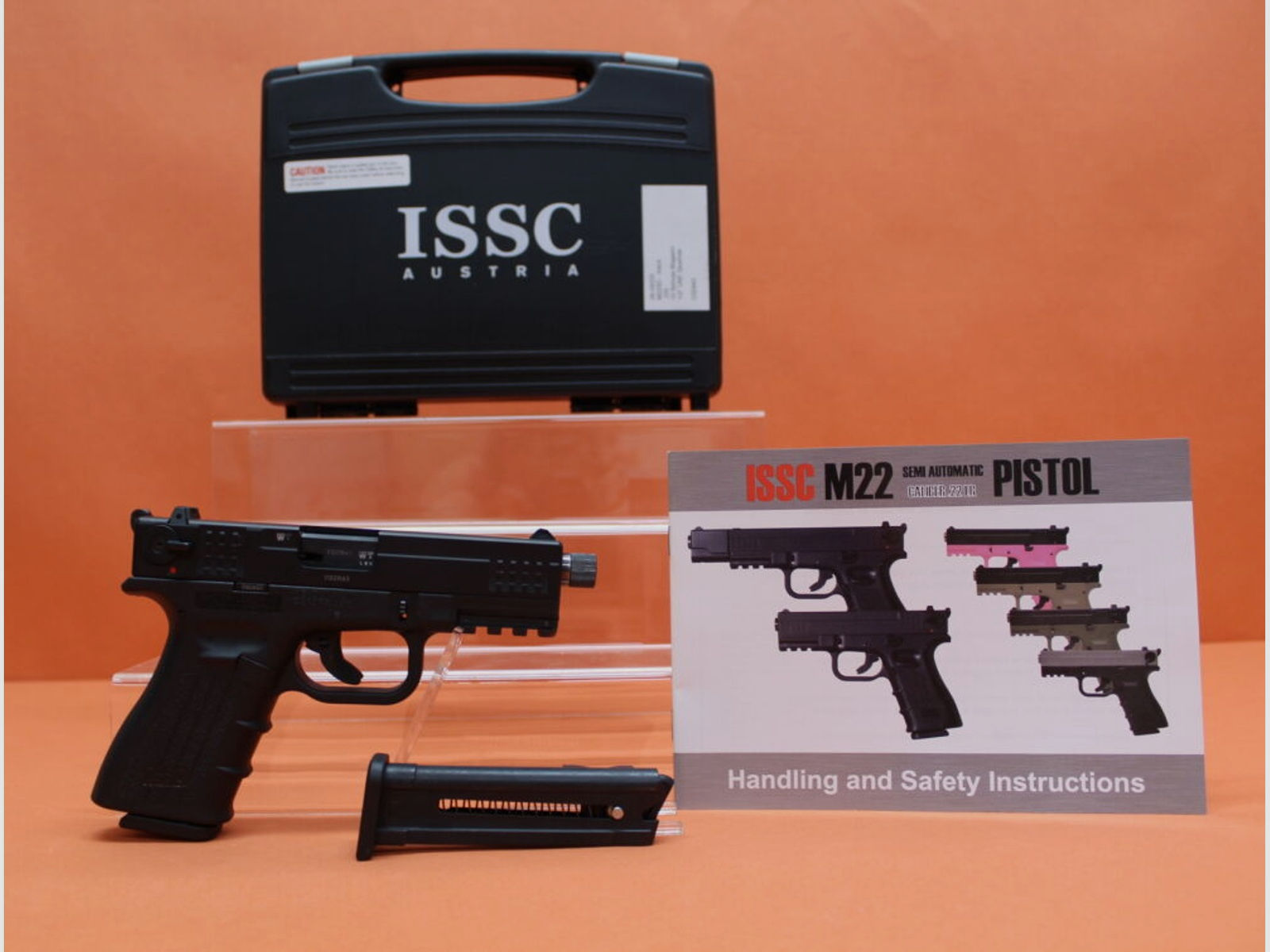 ISSC	 Ha.Pistole .22lr ISSC M22 SD Black 115mm Lauf mit Mündungsgewinde M10x1 (.22lfB/.22L.R.)