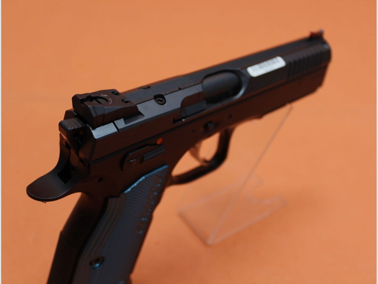 CZUB	 Ha.Pistole 9mmLuger CZUB SHADOW2 OR Optics Ready 119mm Lauf/ für Red Dot Sight (9mmPara/9x19) CZ75