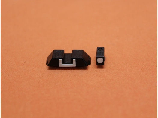 Glock	 Glock (-Gen4): Stahlvisierung feststehende Kontrastkimme/-Korn (6,1mm)
