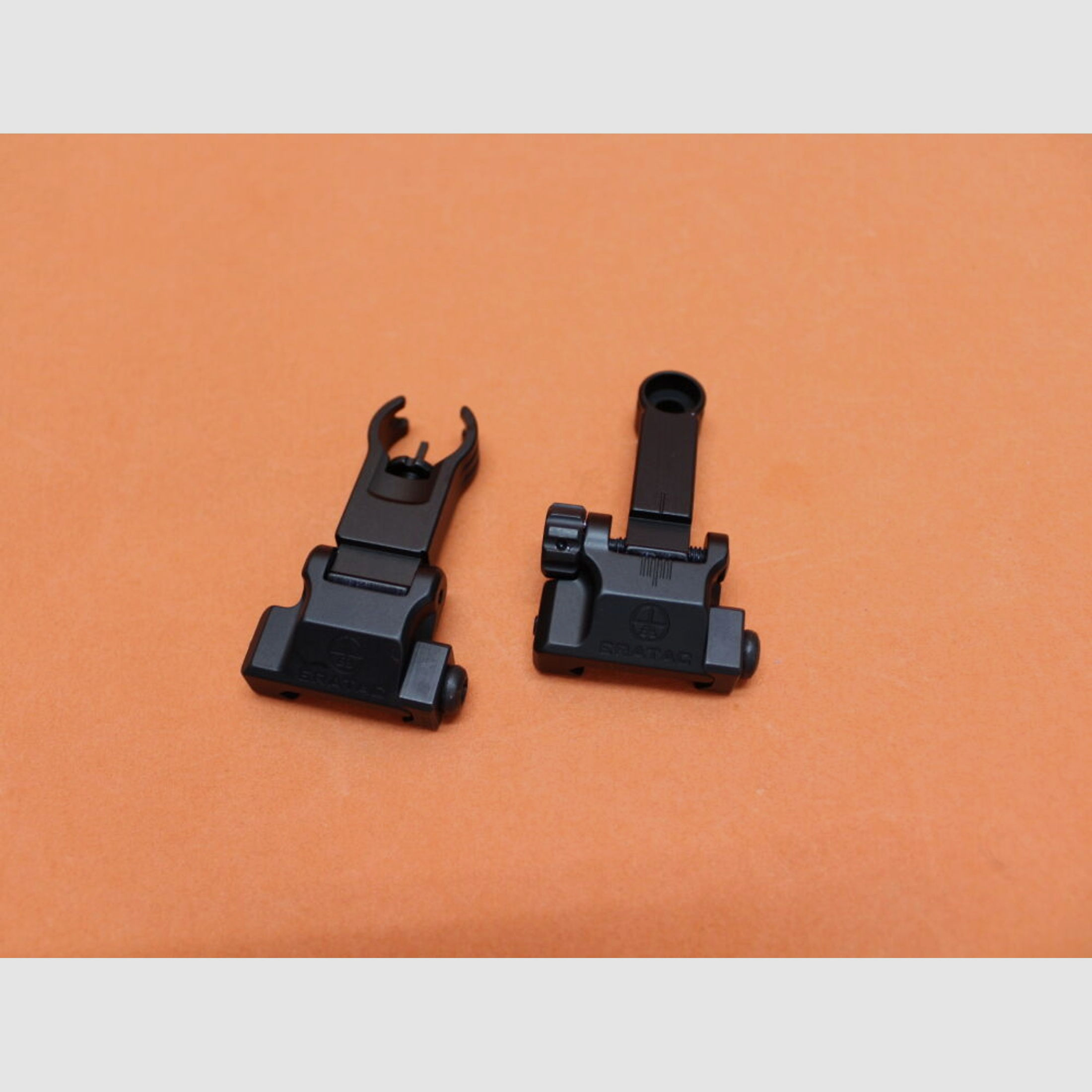 Recknagel	 Era-Tac Notvisierung (T0541-2355) HK-Style 1,35mm Korn, Alu schwarz f. Picatinnyprofil, m. Klappkorn