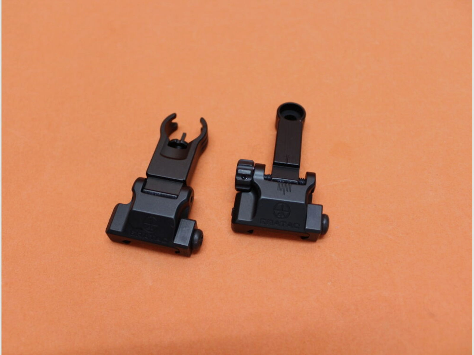Recknagel	 Era-Tac Notvisierung (T0541-2355) HK-Style 1,35mm Korn, Alu schwarz f. Picatinnyprofil, m. Klappkorn